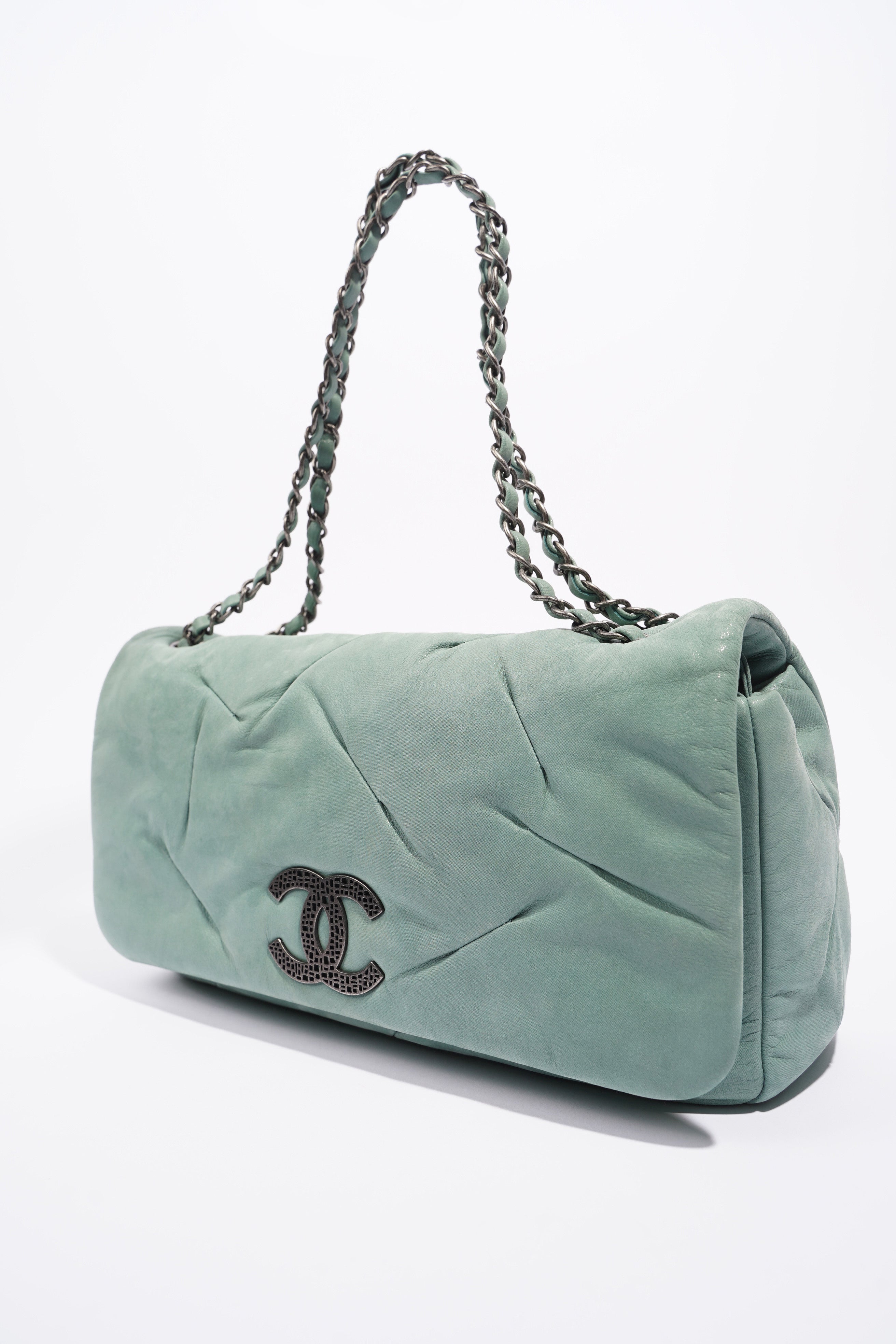 Chanel Womens Glint CC Flap Bag Moss Green Iridescent Leather