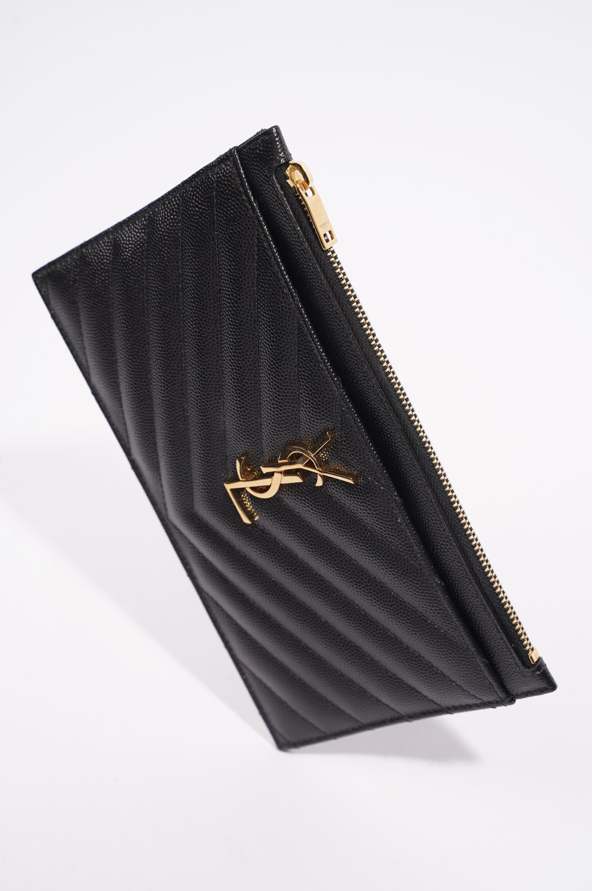 Saint Laurent Womens Cassandra Matelasse Zipped Pouch Black / Gold