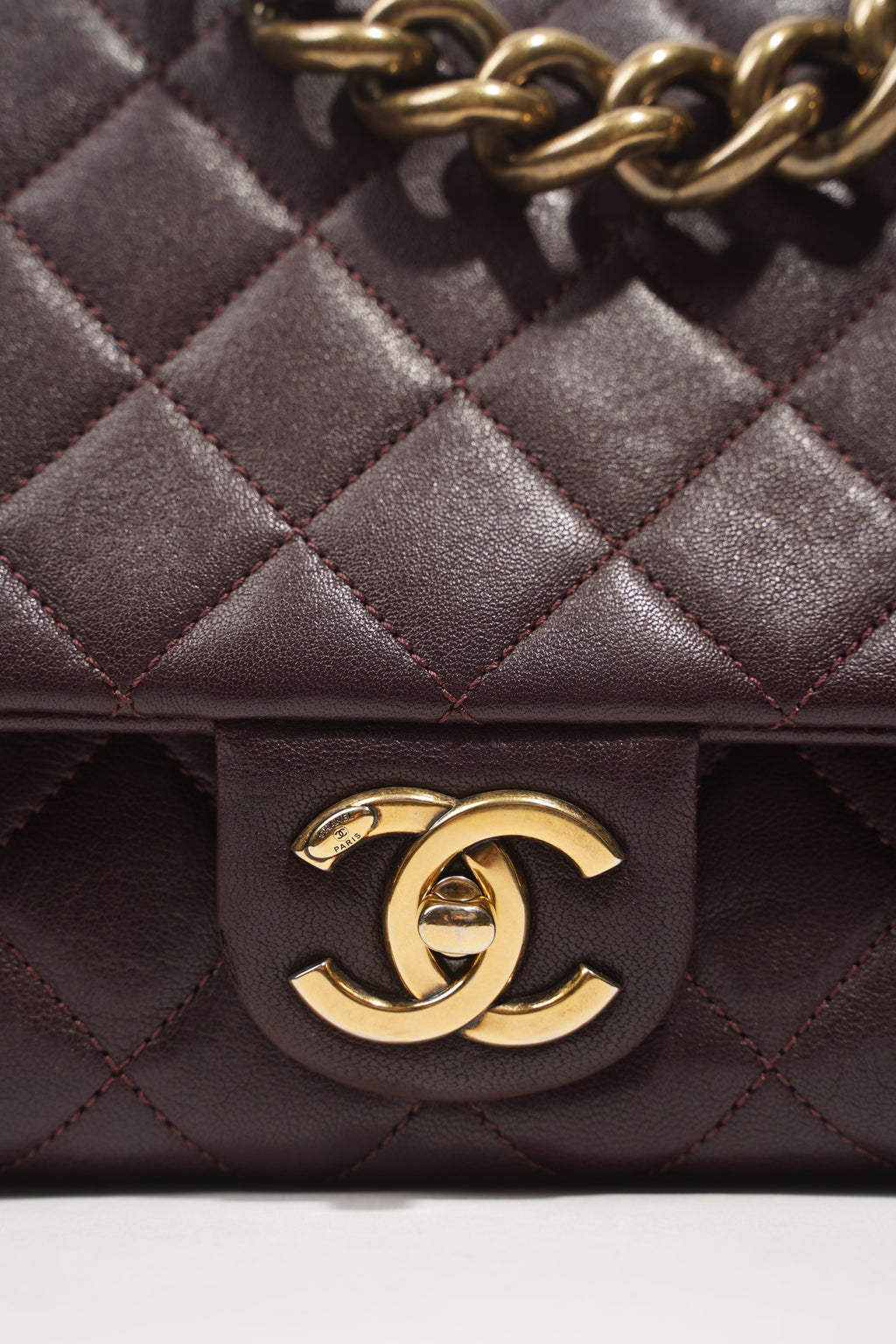 Chanel Womens Trapezio Purple