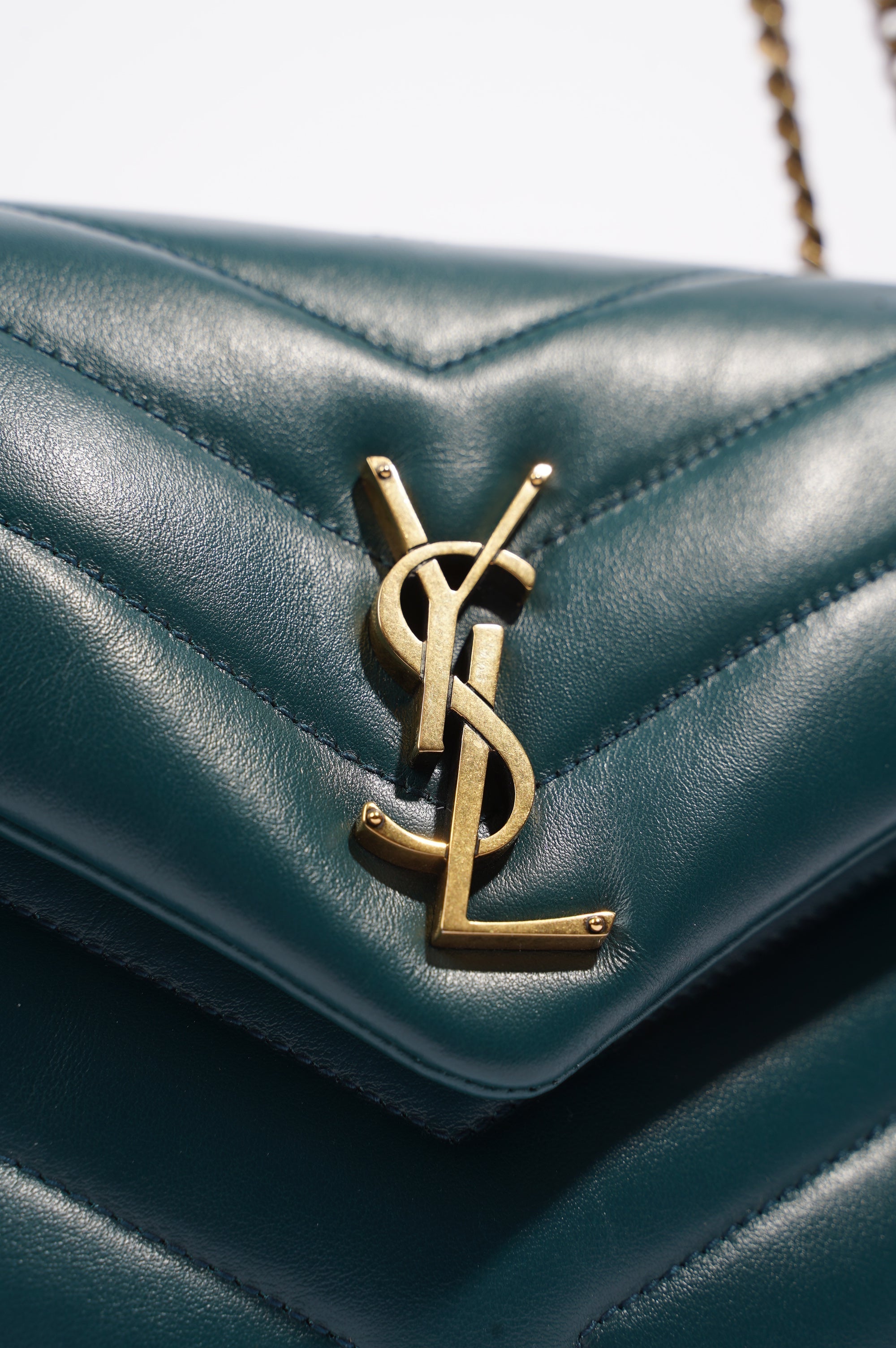 Saint Laurent Womens Lou Lou Dark Green Small