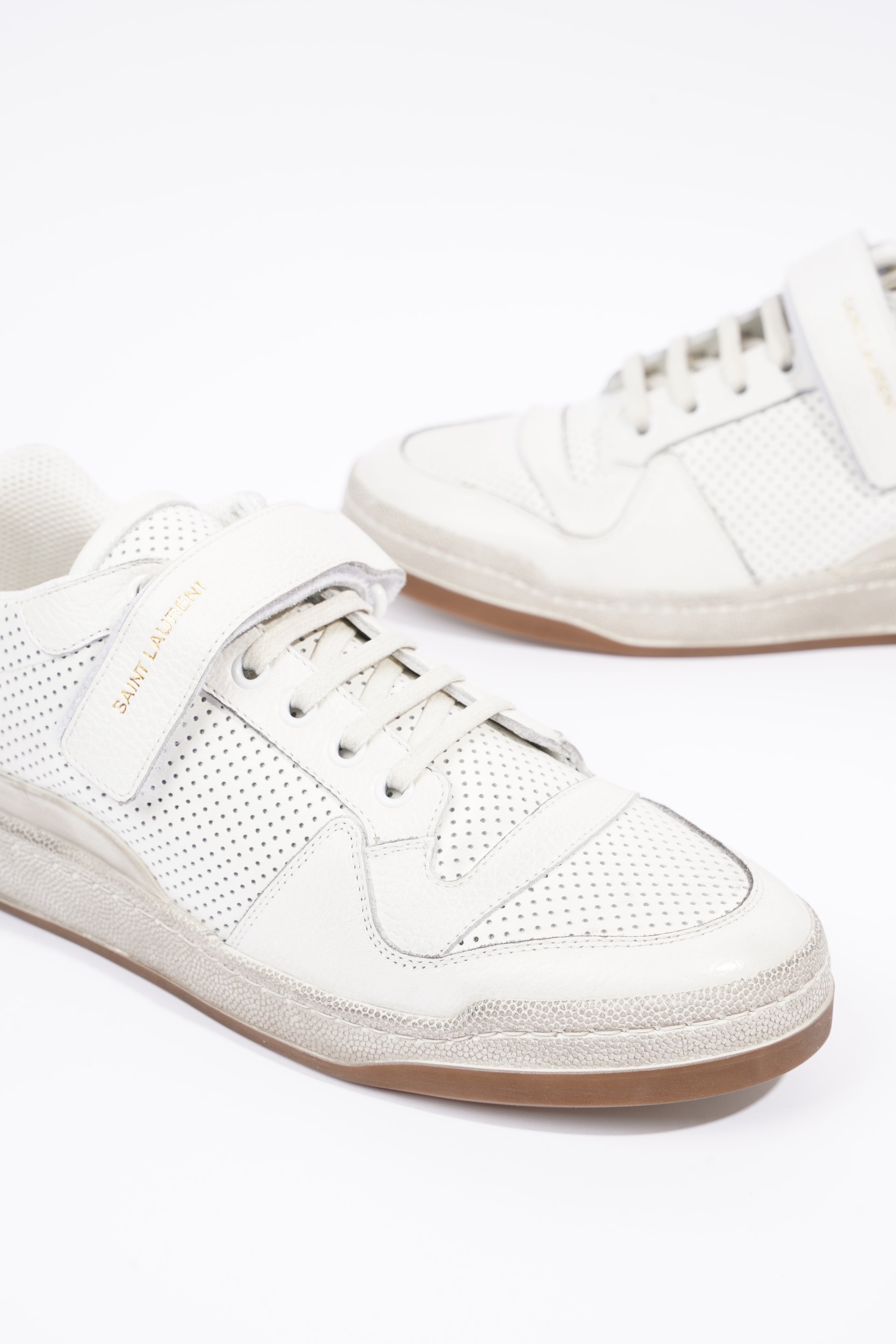 Saint Laurent Womens SL24 Low Top Sneaker White EU 41 / UK 8