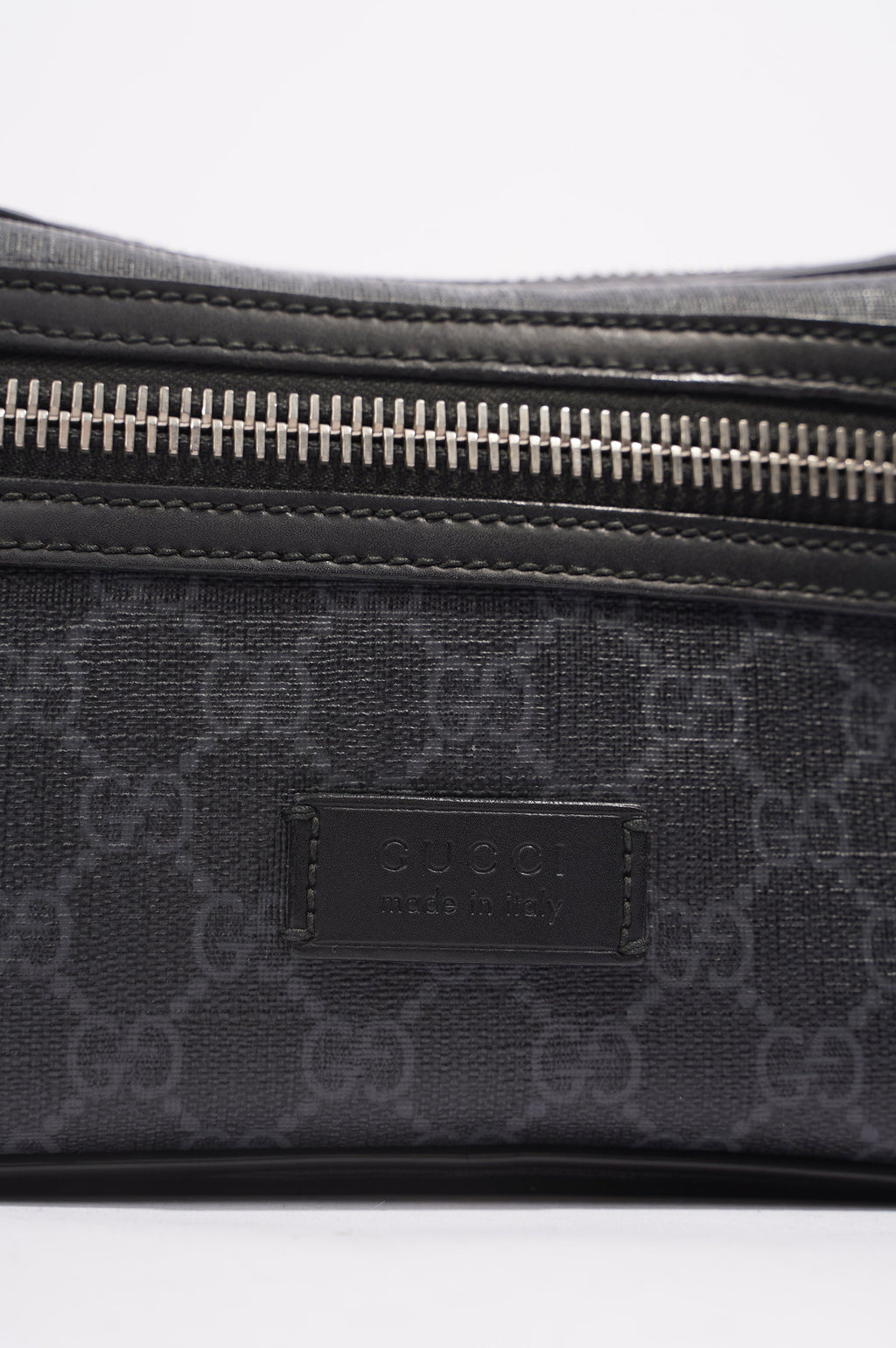 Gucci Mens Soft Zip Belt Bag Black Canvas Small