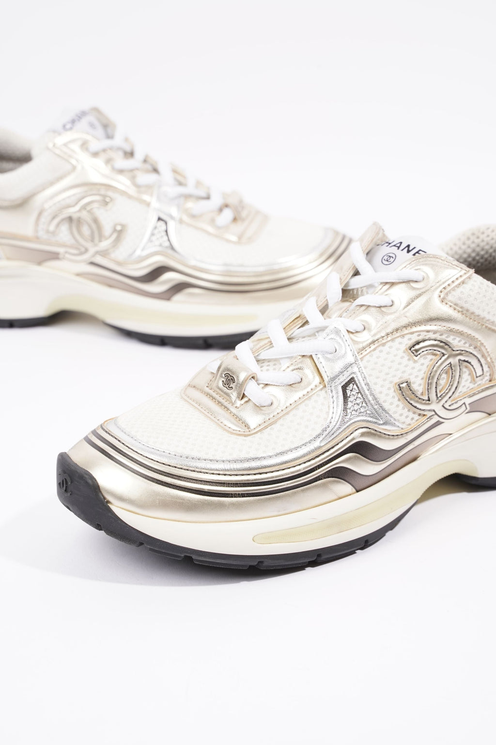 Chanel Womens CC Runner White / Silver EU 38 / UK 5
