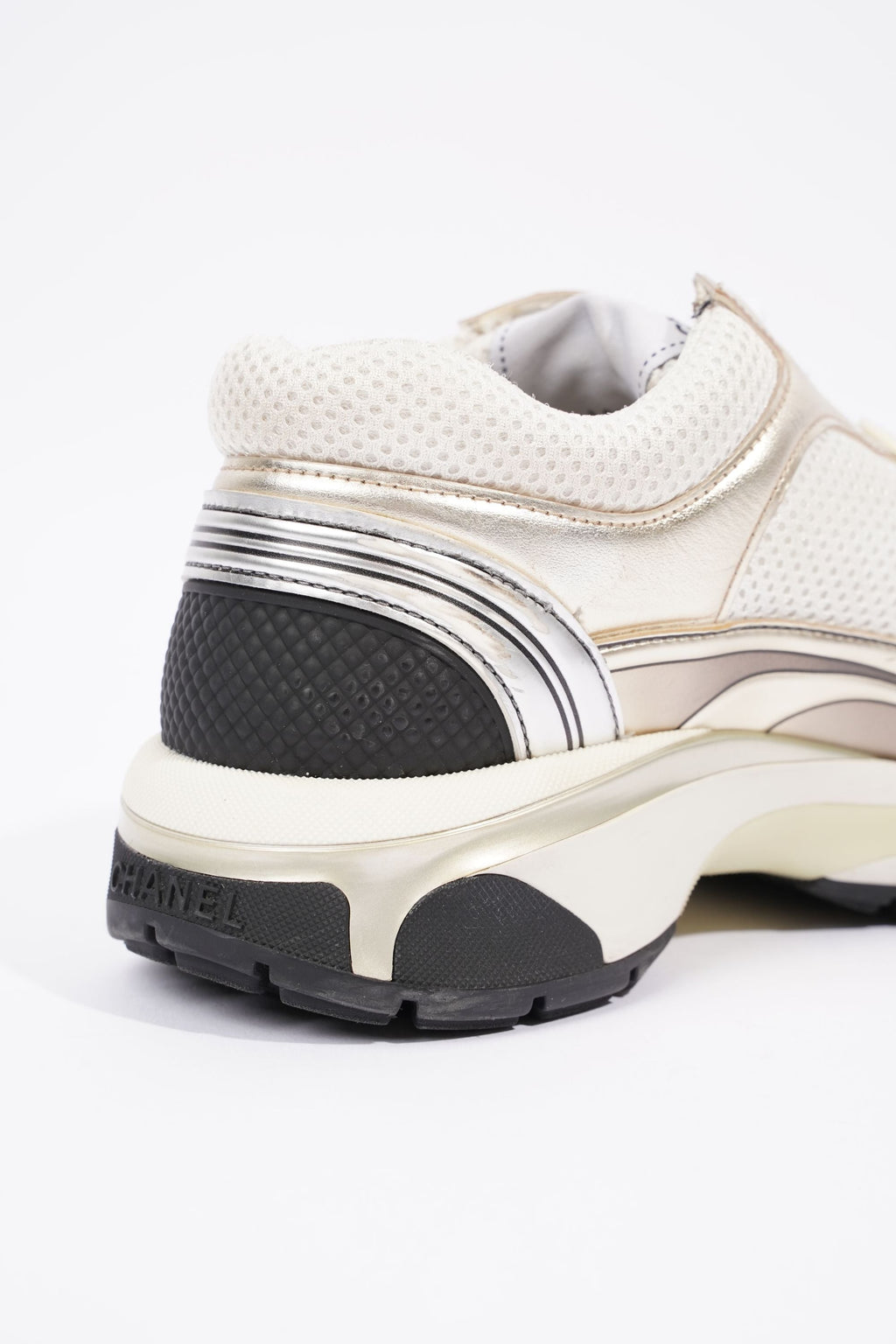 Chanel Womens CC Runner White / Silver EU 38 / UK 5