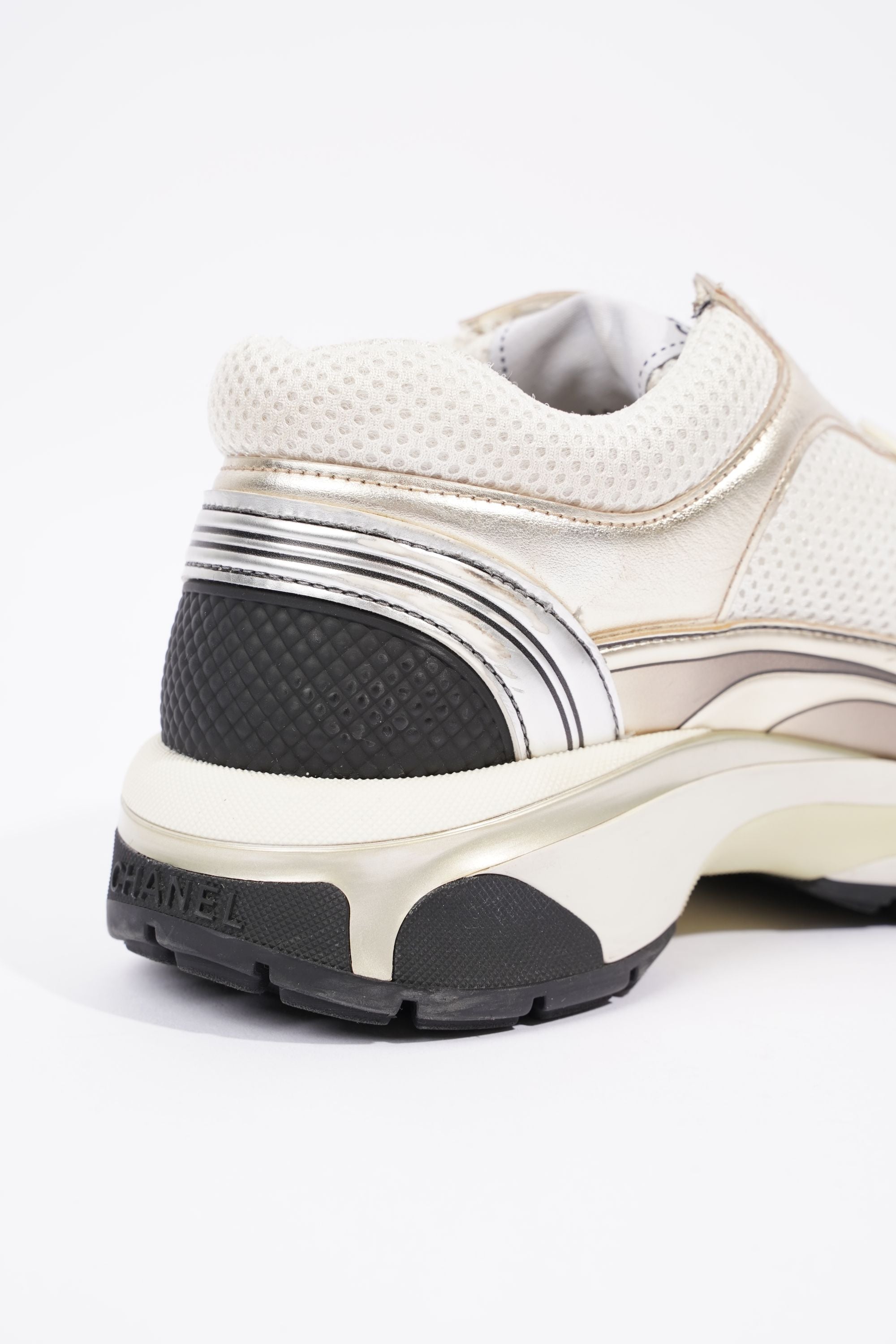 Chanel Womens CC Runner White / Silver EU 38 / UK 5
