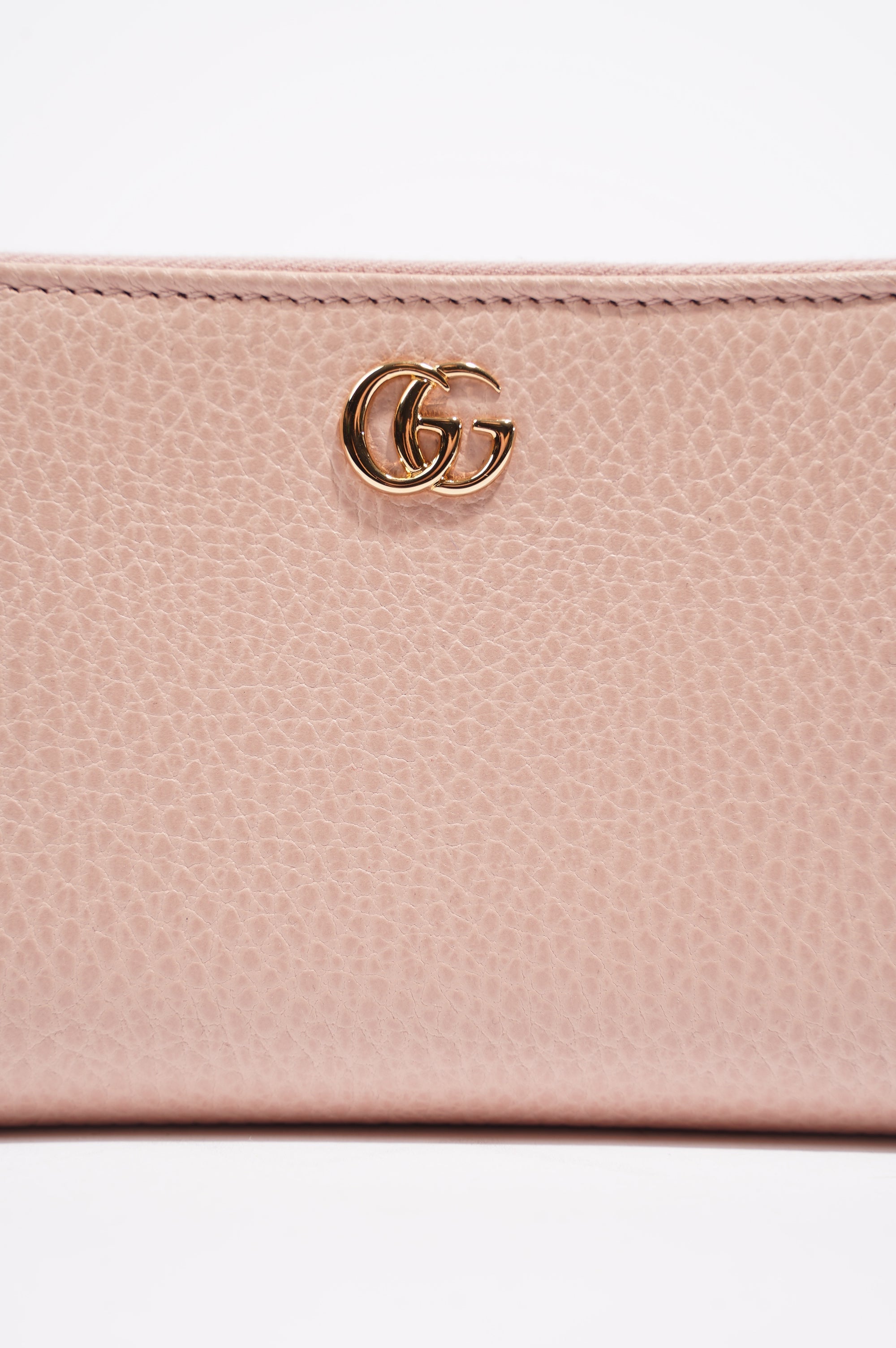 Gucci Womens Marmont Zip Around Wallet Nude