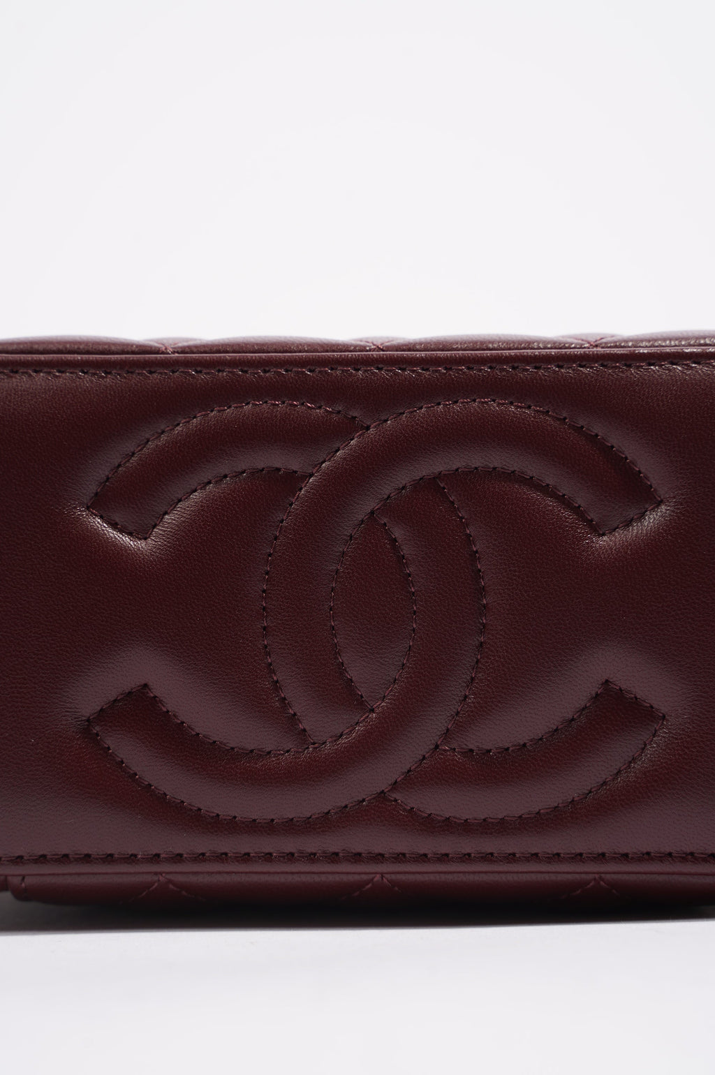 Chanel Womens Vanity Case Burgundy
