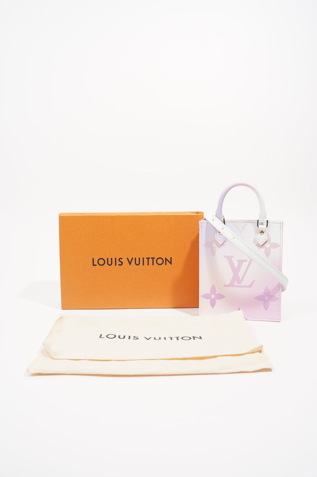 Louis Vuitton Womens Petit Sac Plat
