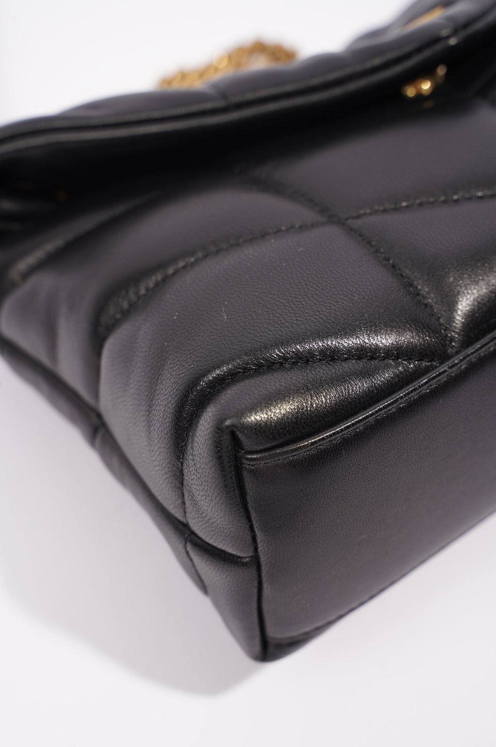 Saint Laurent Womens Loulou Toy Puffer Bag Black