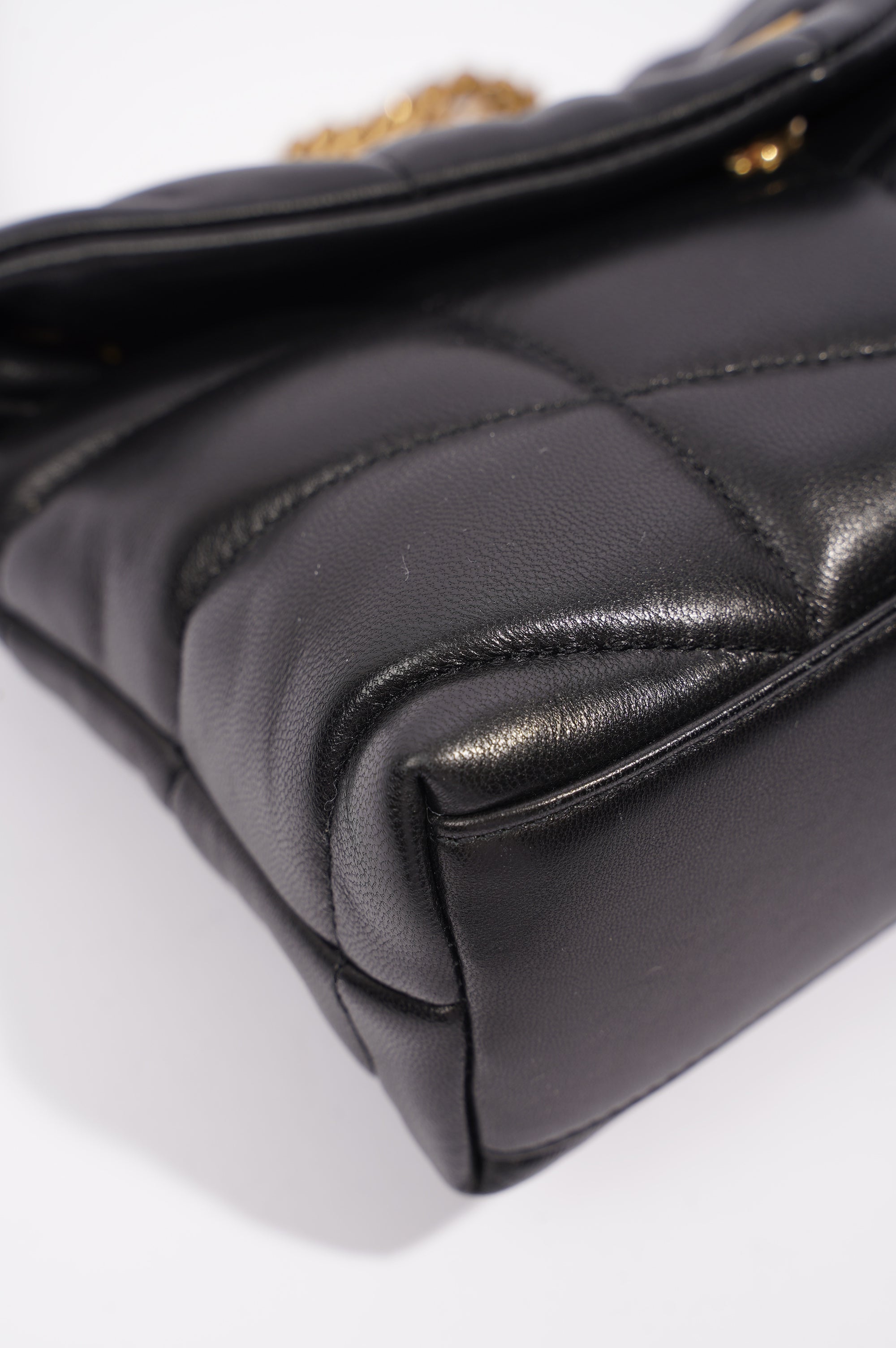 Saint Laurent Womens Loulou Toy Puffer Bag Black