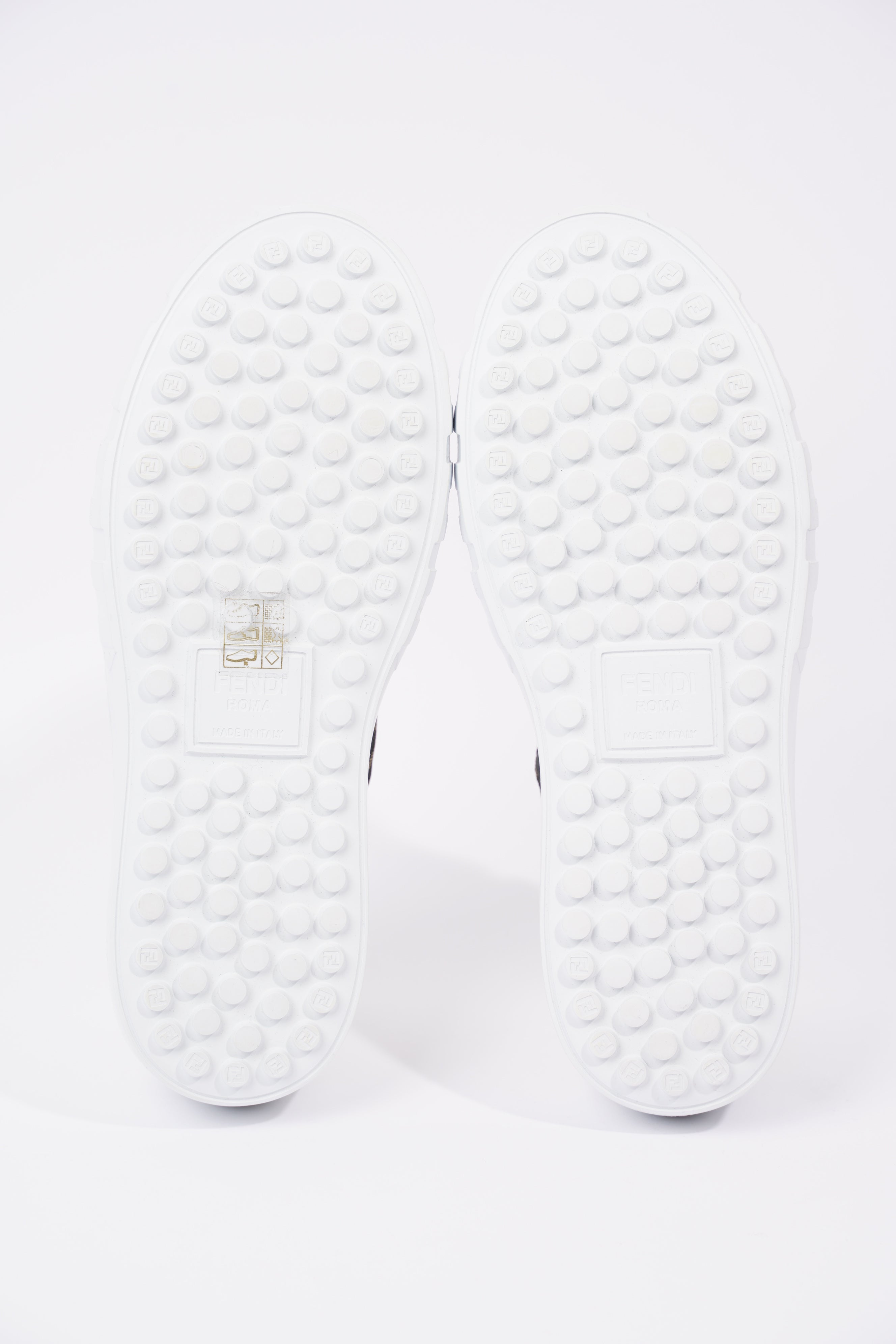 Fendi Womens Force Sneaker White / Monogram EU 38 / UK 5