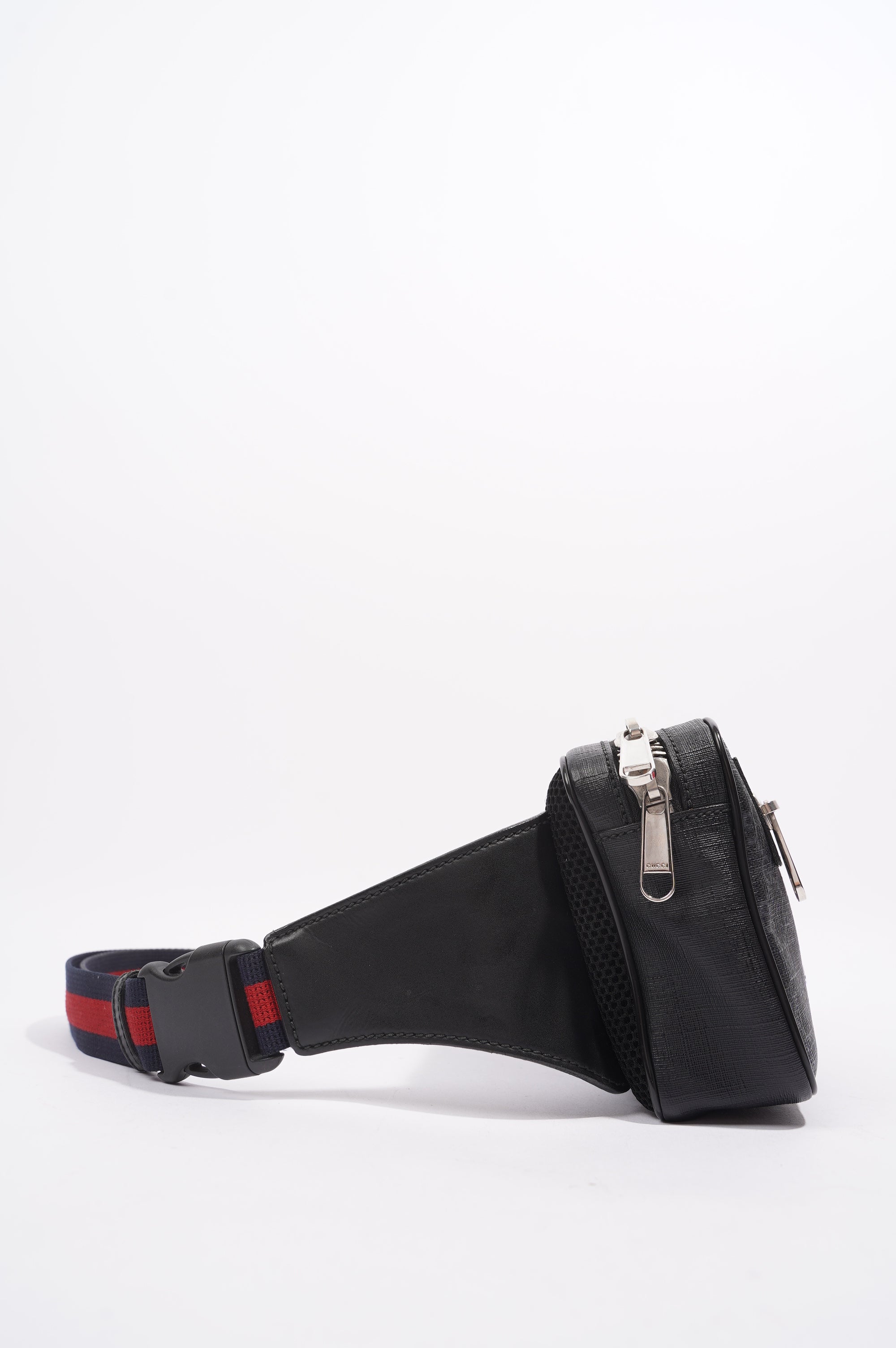 Gucci Mens Soft Zip Belt Bag Black Canvas Small