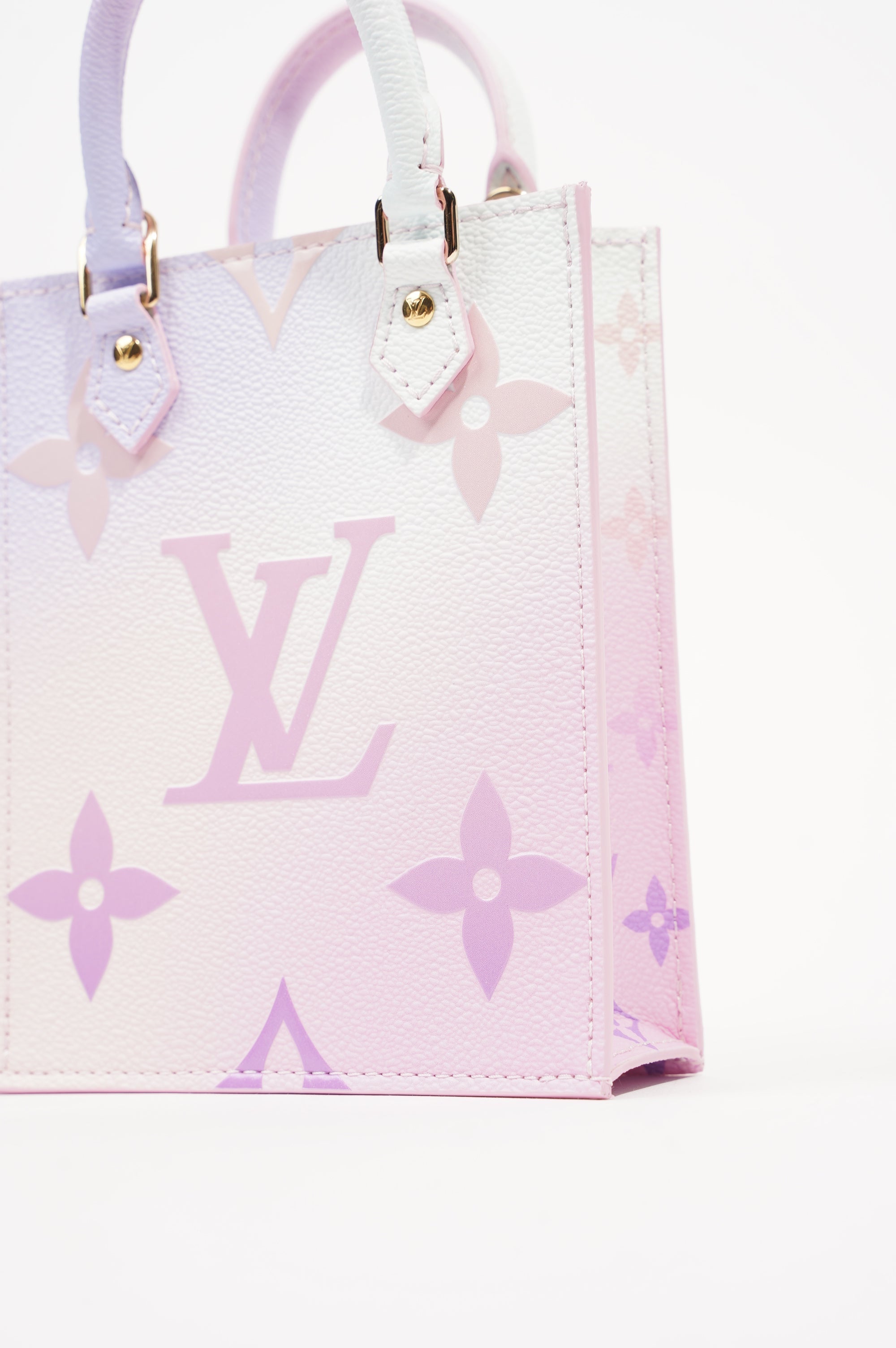 Louis Vuitton Womens Petit Sac Plat