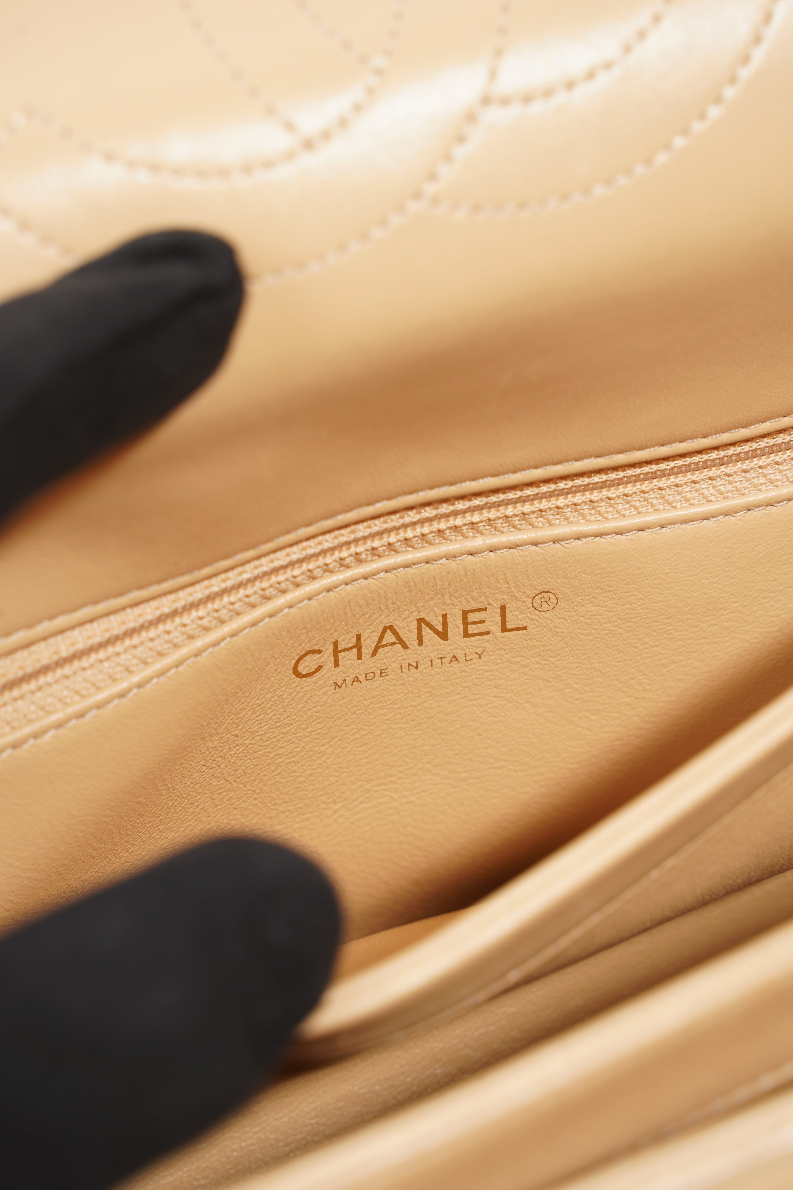Chanel Womens Trendy Flap Bag Biscuit Lambskin Small