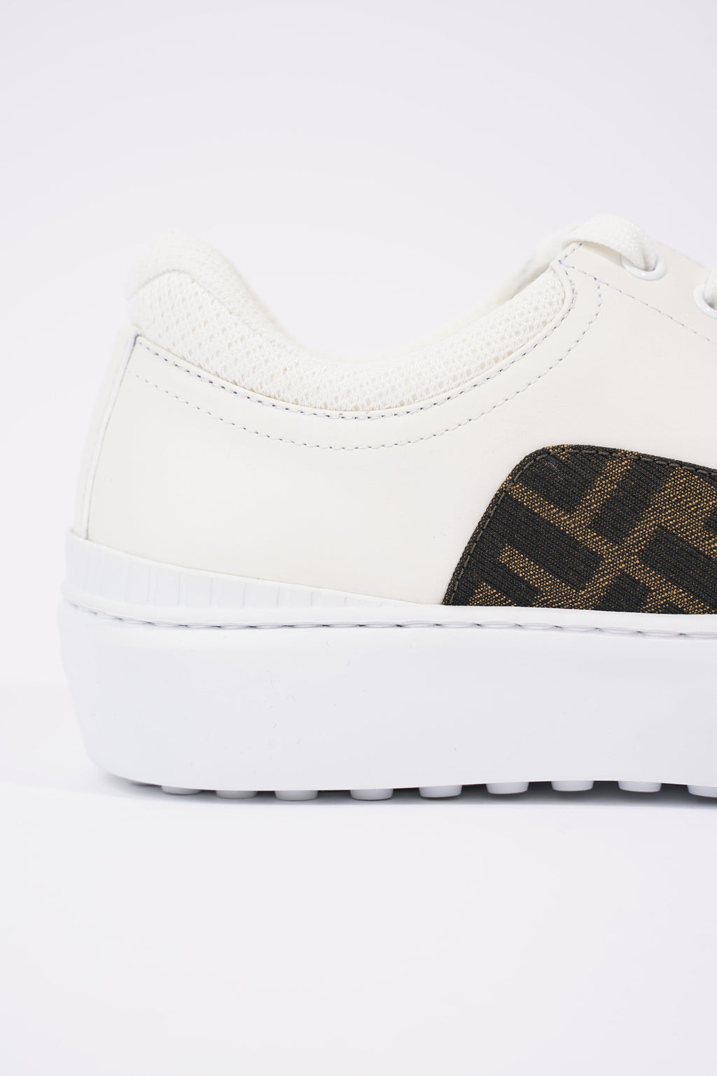 Fendi Womens Force Sneaker White / Monogram EU 38 / UK 5