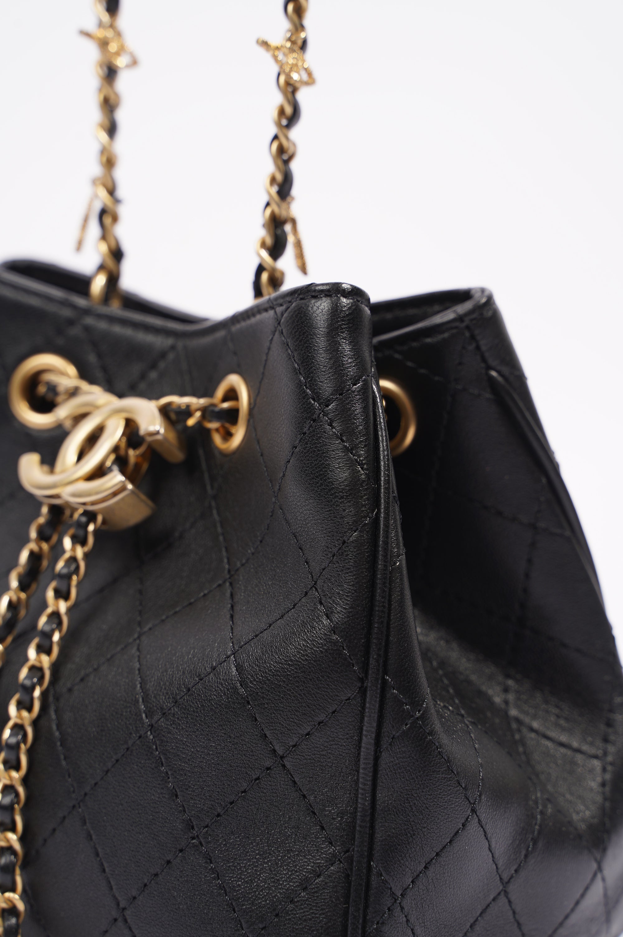 Chanel Womens Mini Amulat Bucket Bag Black Lambskin / Gold
