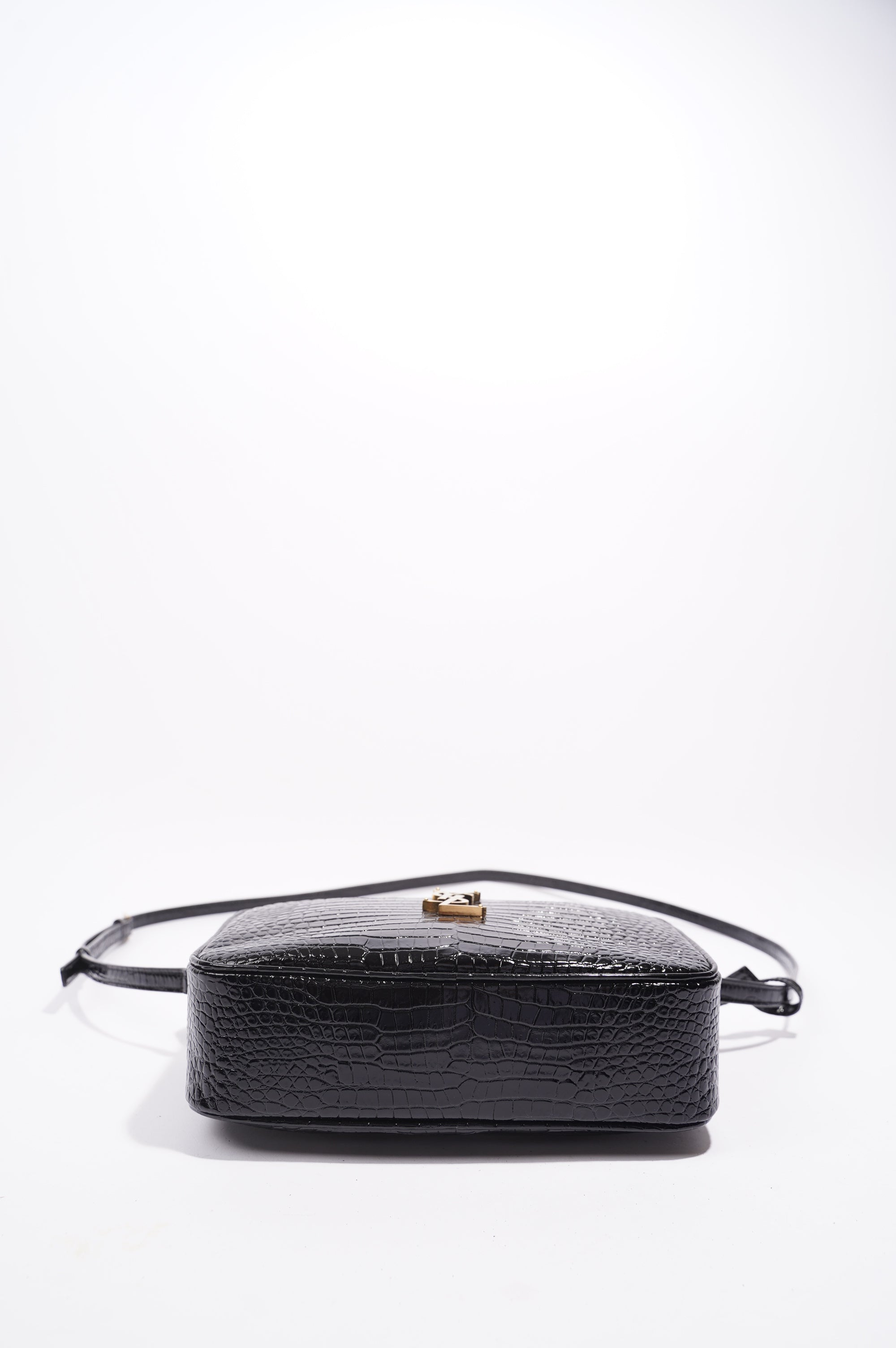 Saint Laurent Womens Lou Camera Crossbody Bag Black Leather
