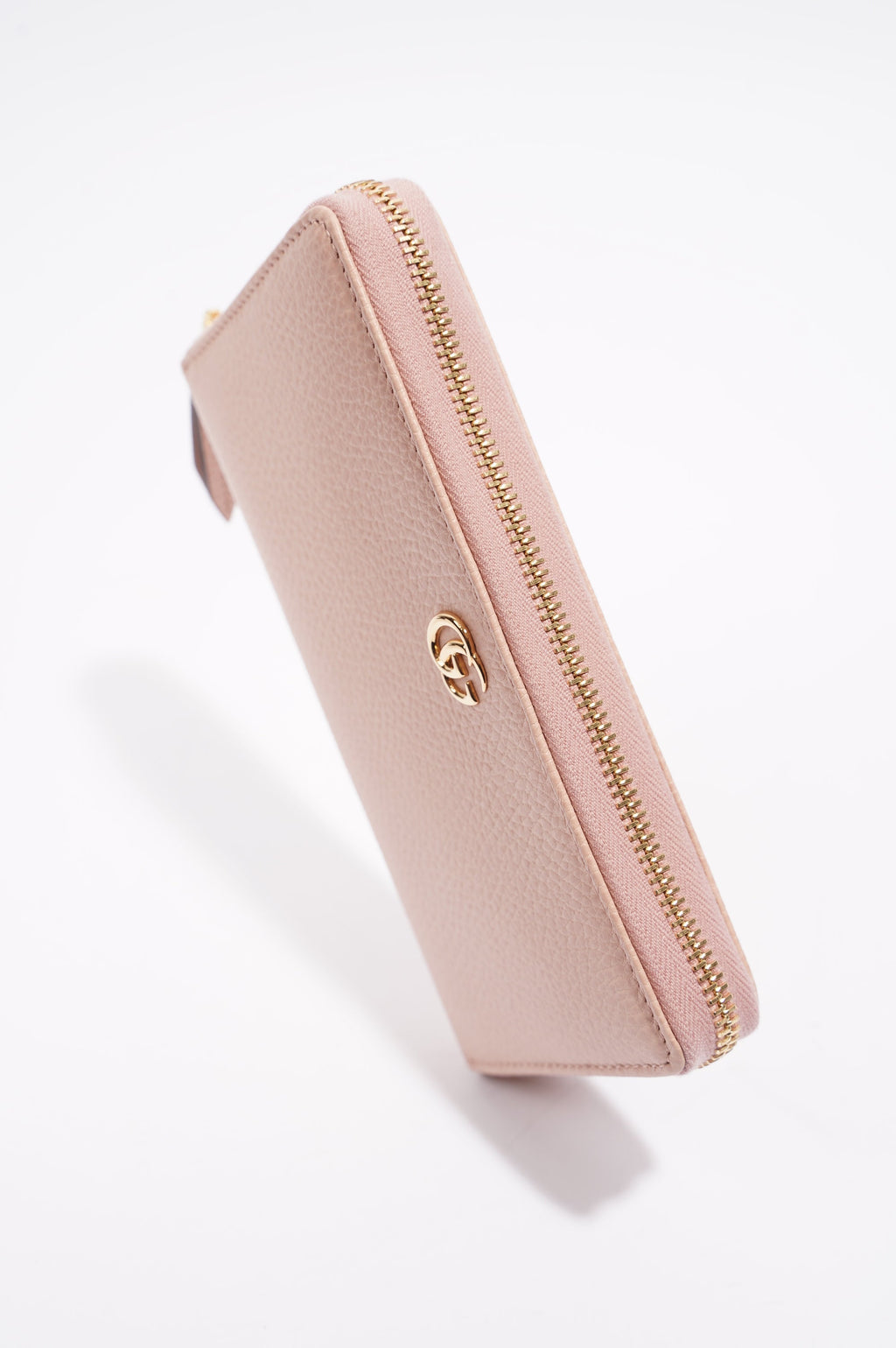 Gucci Womens Marmont Zip Around Wallet Nude