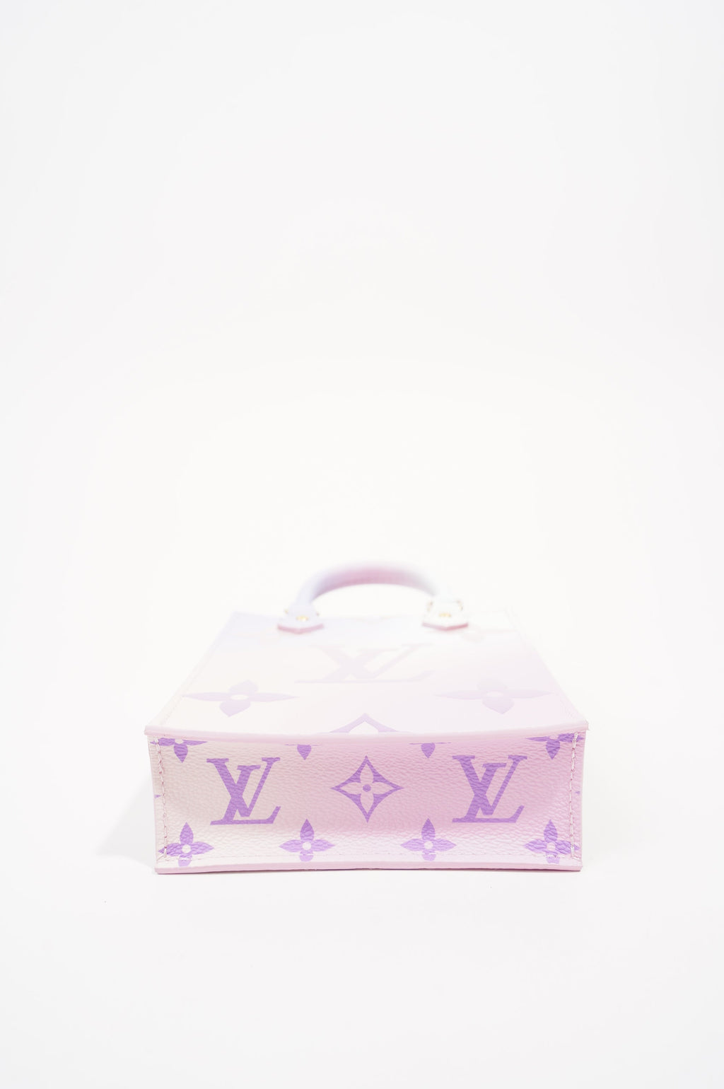 Louis Vuitton Womens Petit Sac Plat