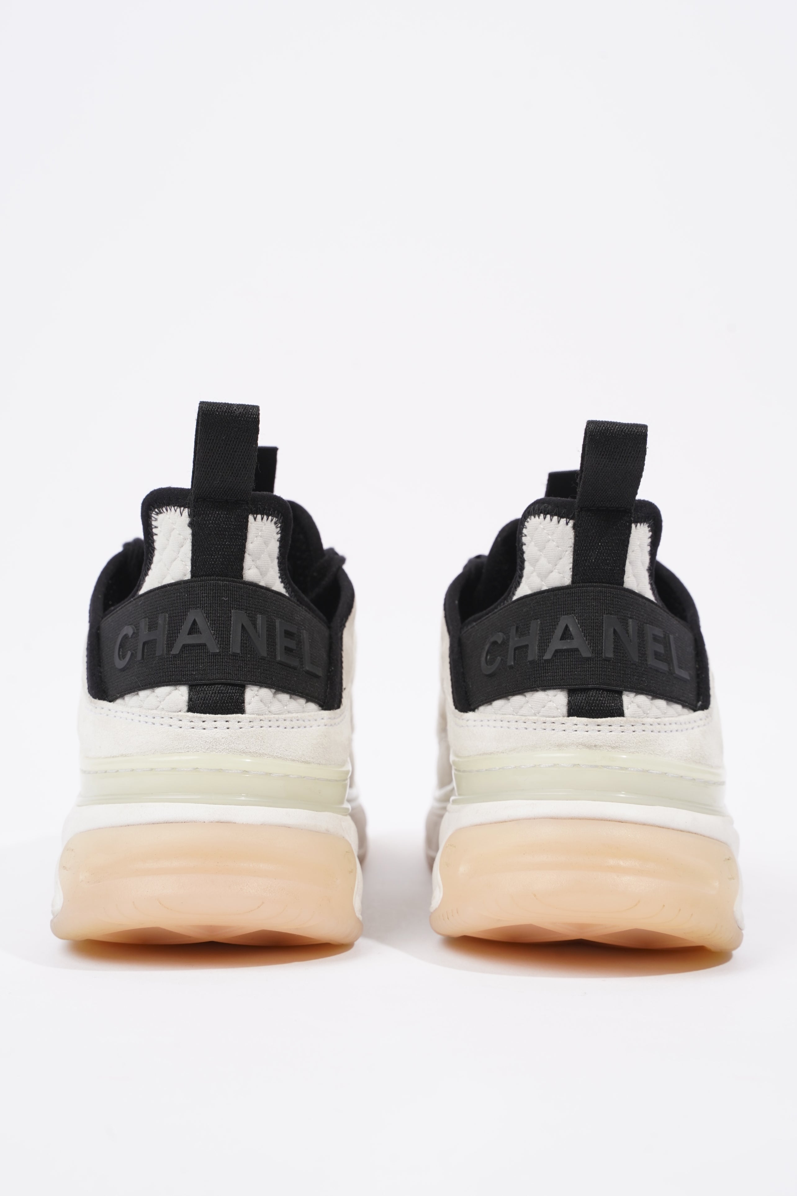 Chanel Womens CC Logo Runners Cream EU 39.5 / UK 6.5