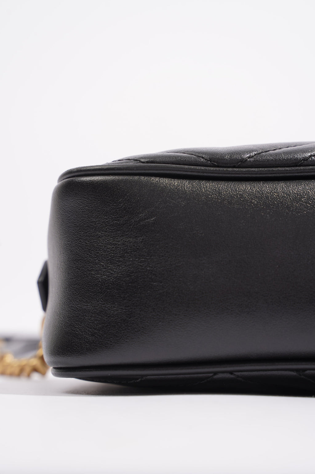 Gucci Womens GG Marmont Bag Black Leather Small