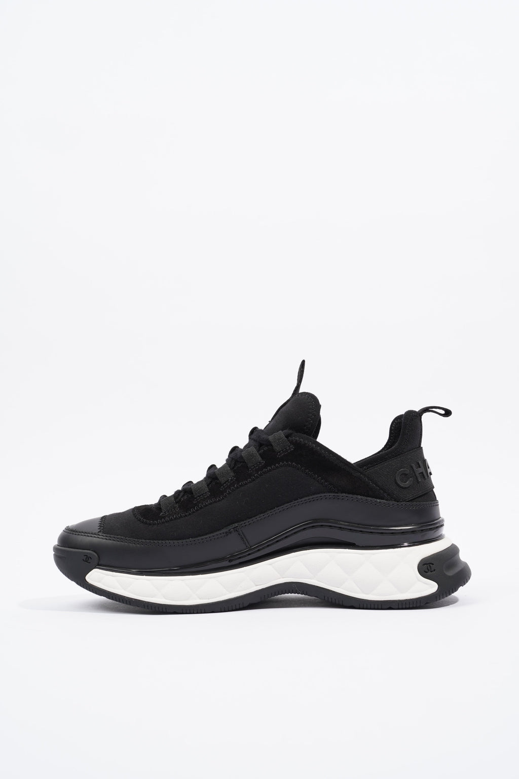 Chanel Womens CC Logo Runner Black EU 38 / UK 5
