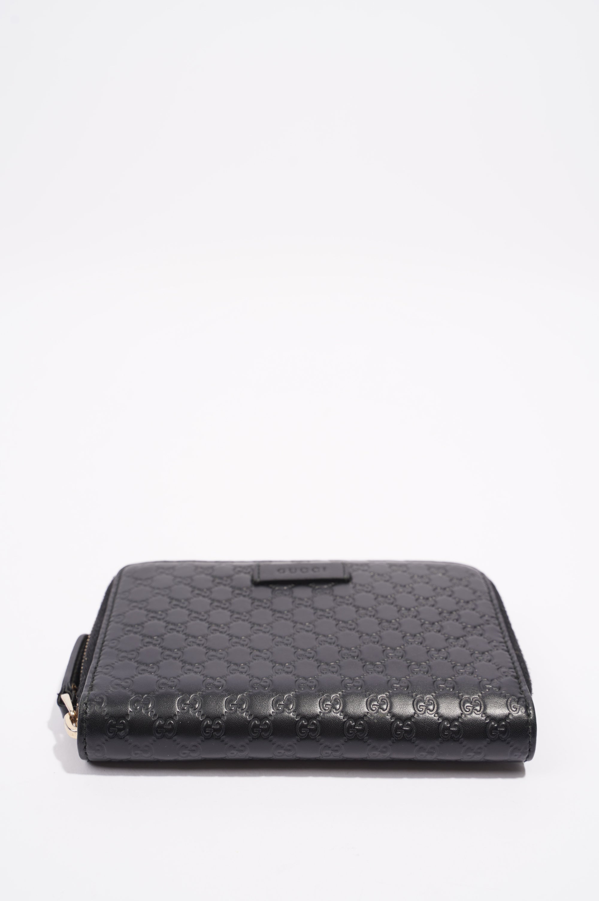 Gucci Womens Microguccissima Leather Zip Wallet Black