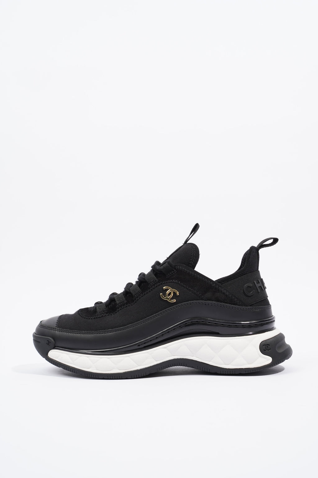 Chanel Womens CC Logo Runner Black EU 38 / UK 5