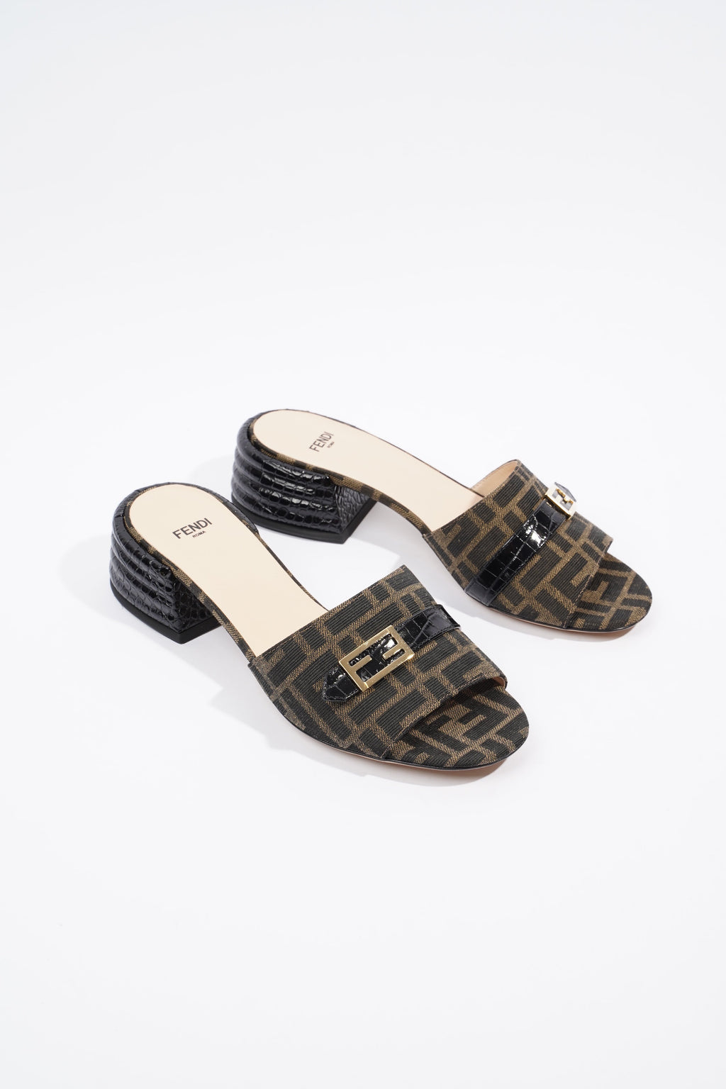 Fendi FF Sandal Zucca EU 38 / UK 5