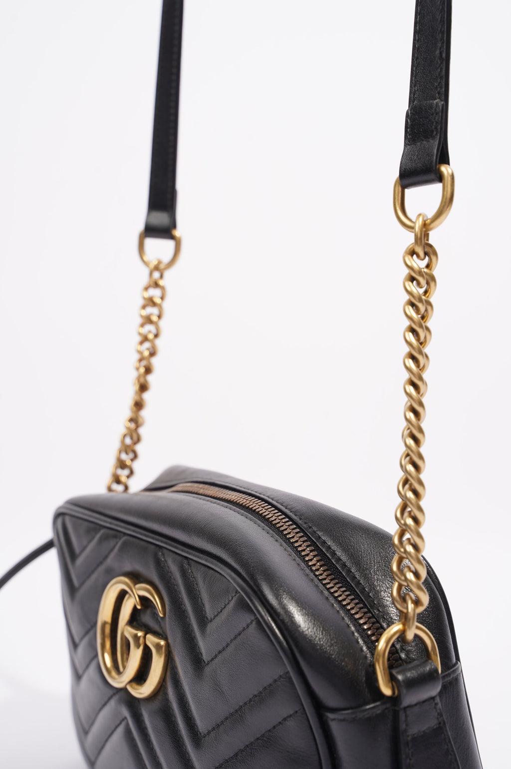 Gucci Womens GG Marmont Bag Black Leather Small