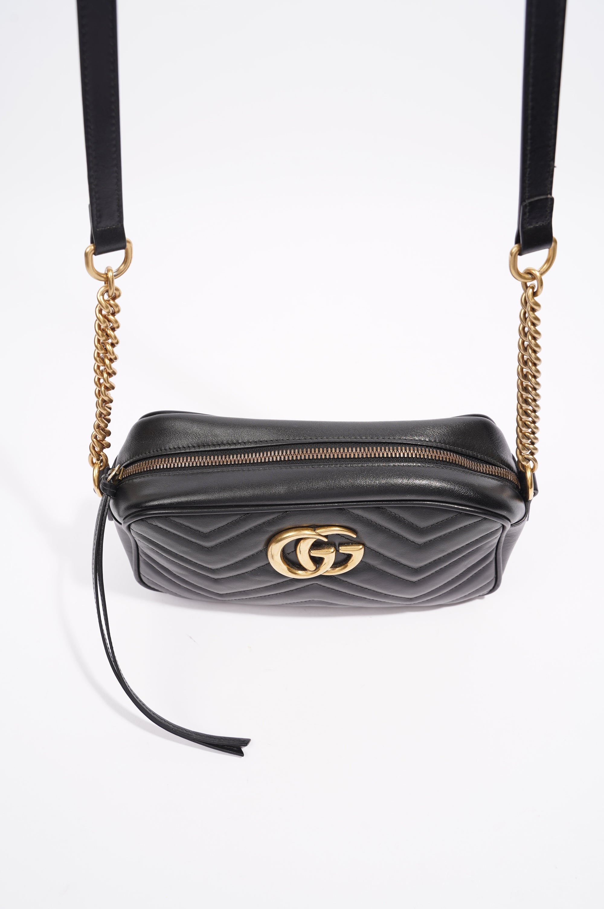Gucci Womens GG Marmont Bag Black Leather Small