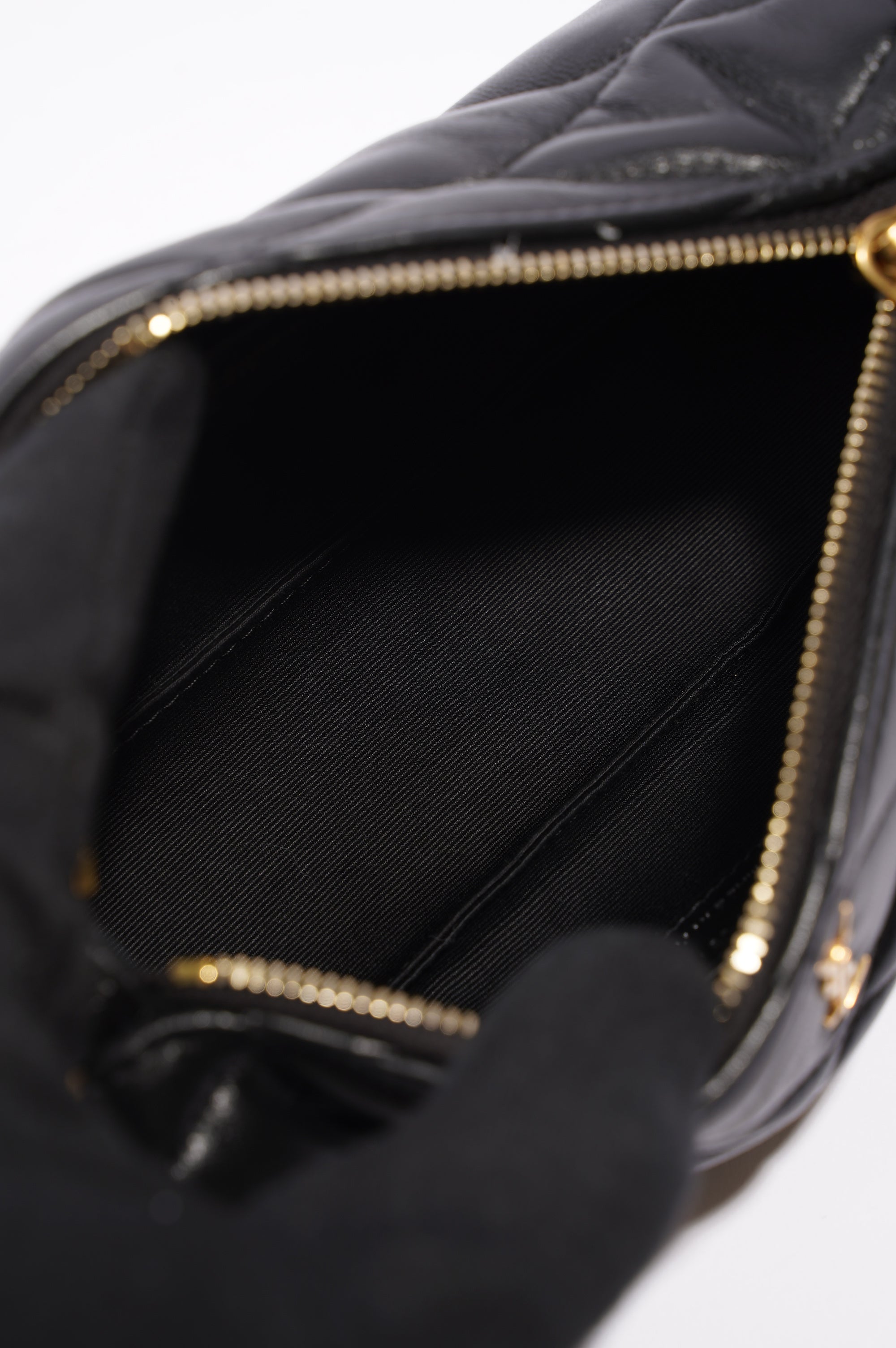 Saint Laurent Womens Sade Tube Black Leather Mini
