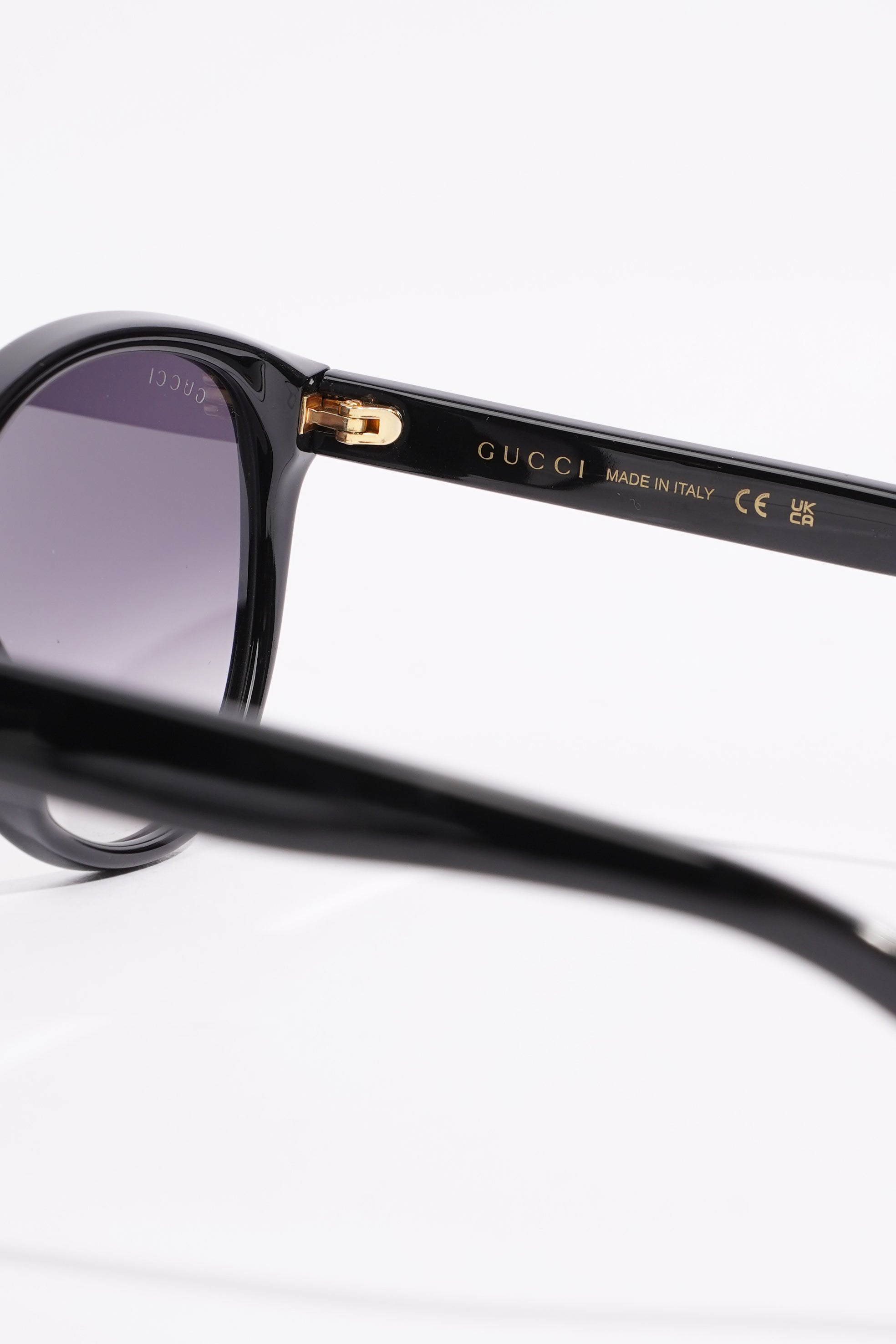 Gucci Womens Round Cat Eye Sunglasses Black Acetate 145
