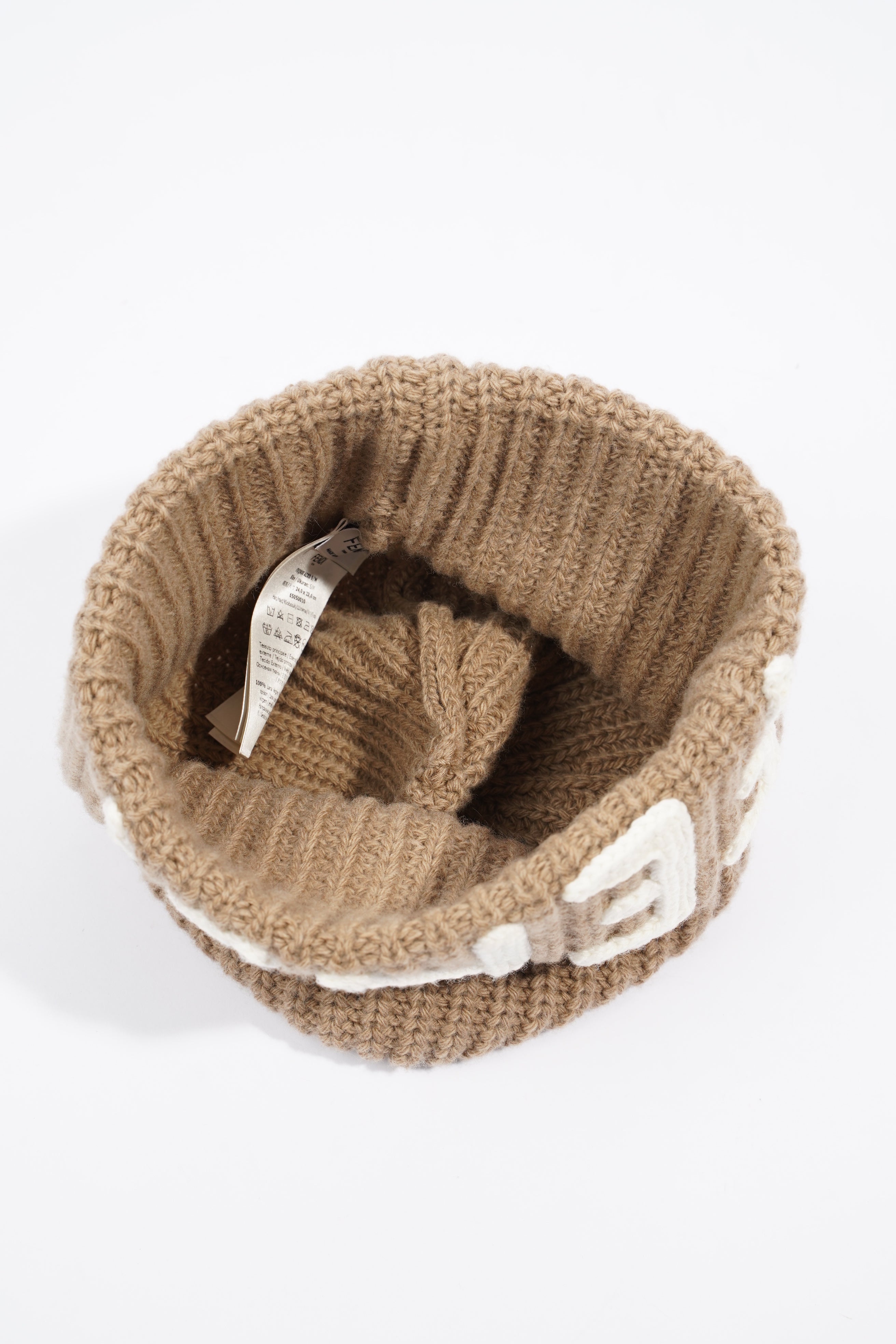 Fendi Fendi Beanie Beige Wool S-M