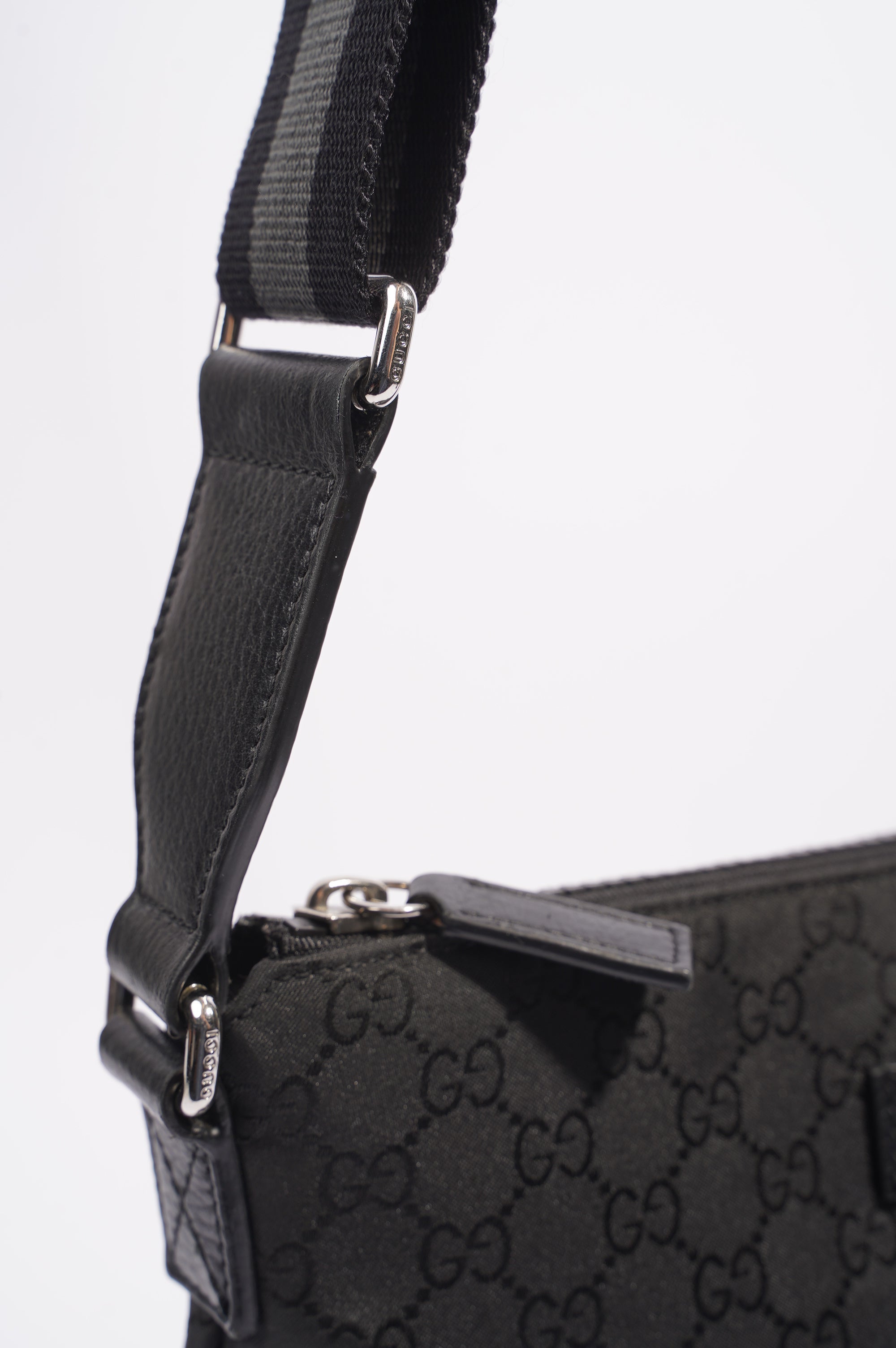 Gucci Mens GG Messenger Crossbody Black Nylon