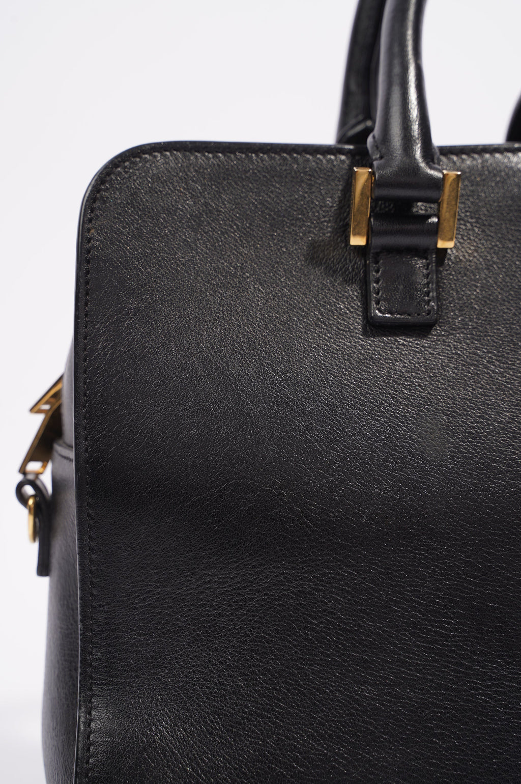 Saint Laurent Womens Cabas Black / Gold Small