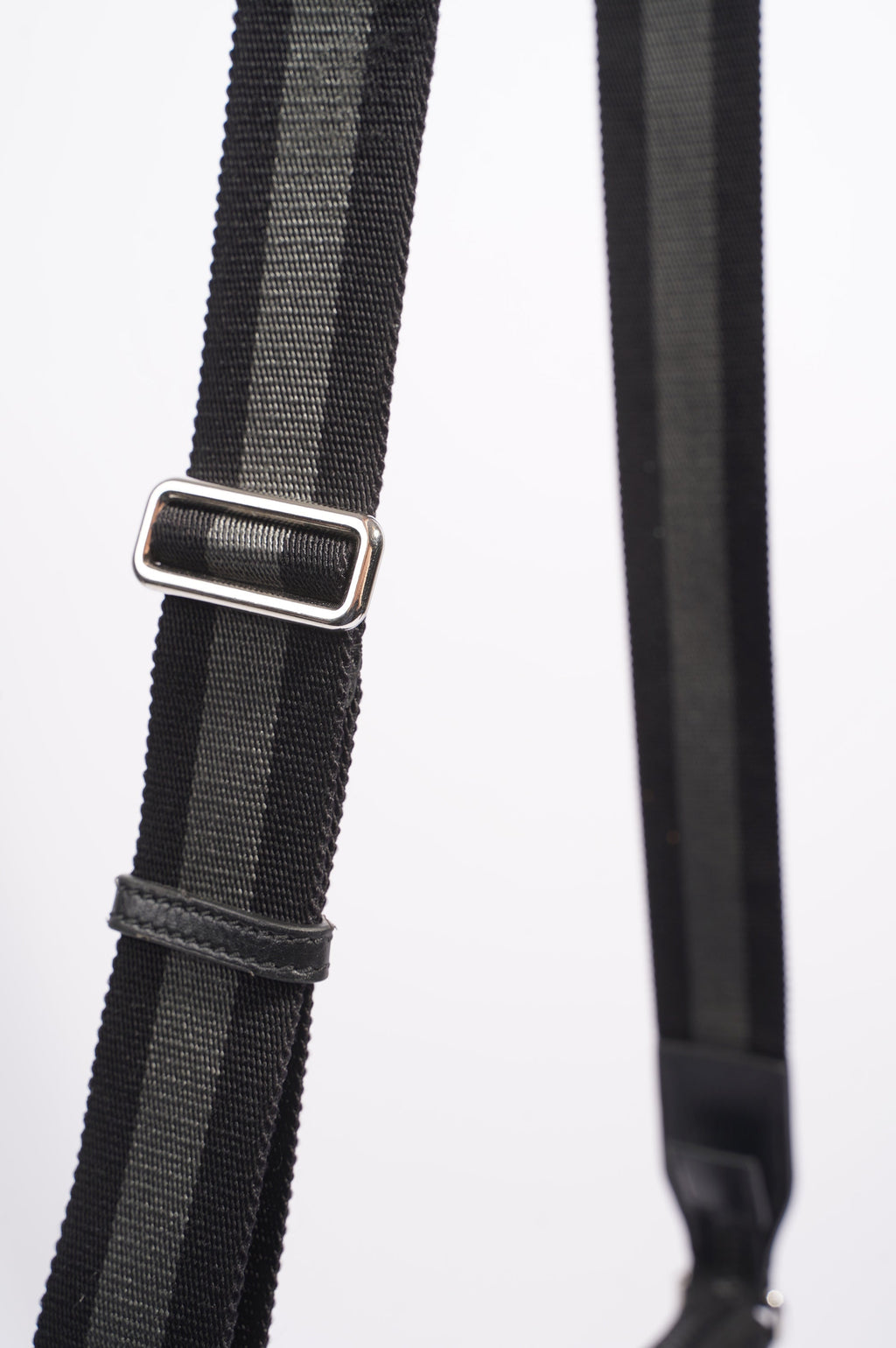 Gucci Mens GG Messenger Crossbody Black Nylon
