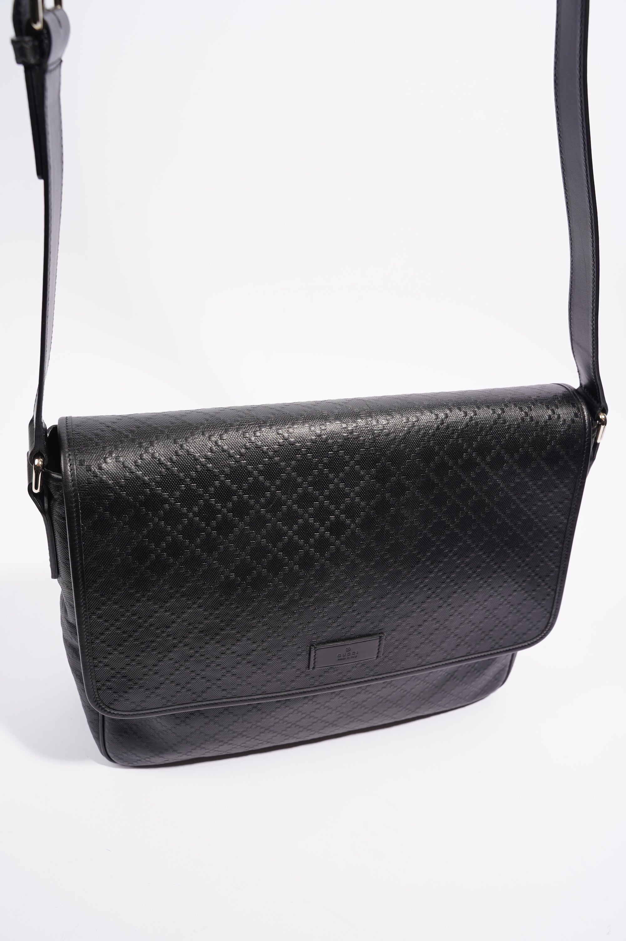 Gucci Mens Shima Messenger Bag Black