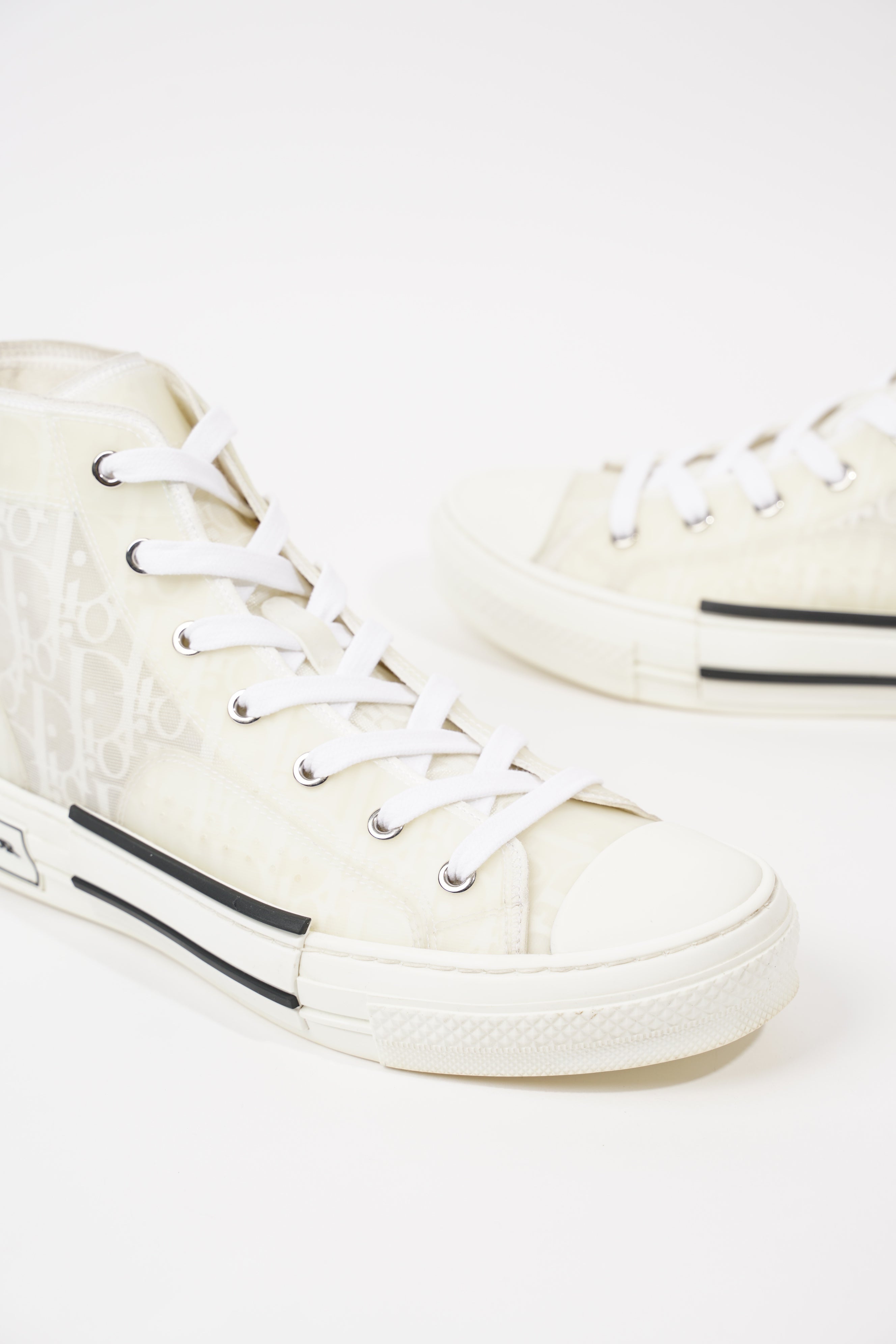 Christian Dior Womens B23 White EU 40.5 / UK 7.5