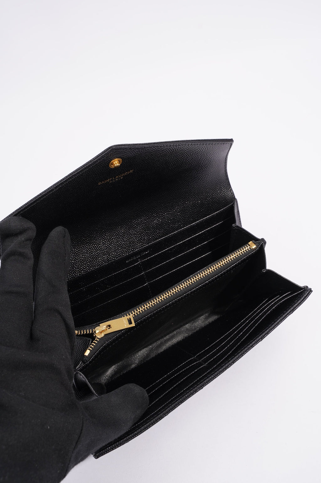 Saint Laurent Womens Cassandre Wallet Black / Gold Matelasse Large