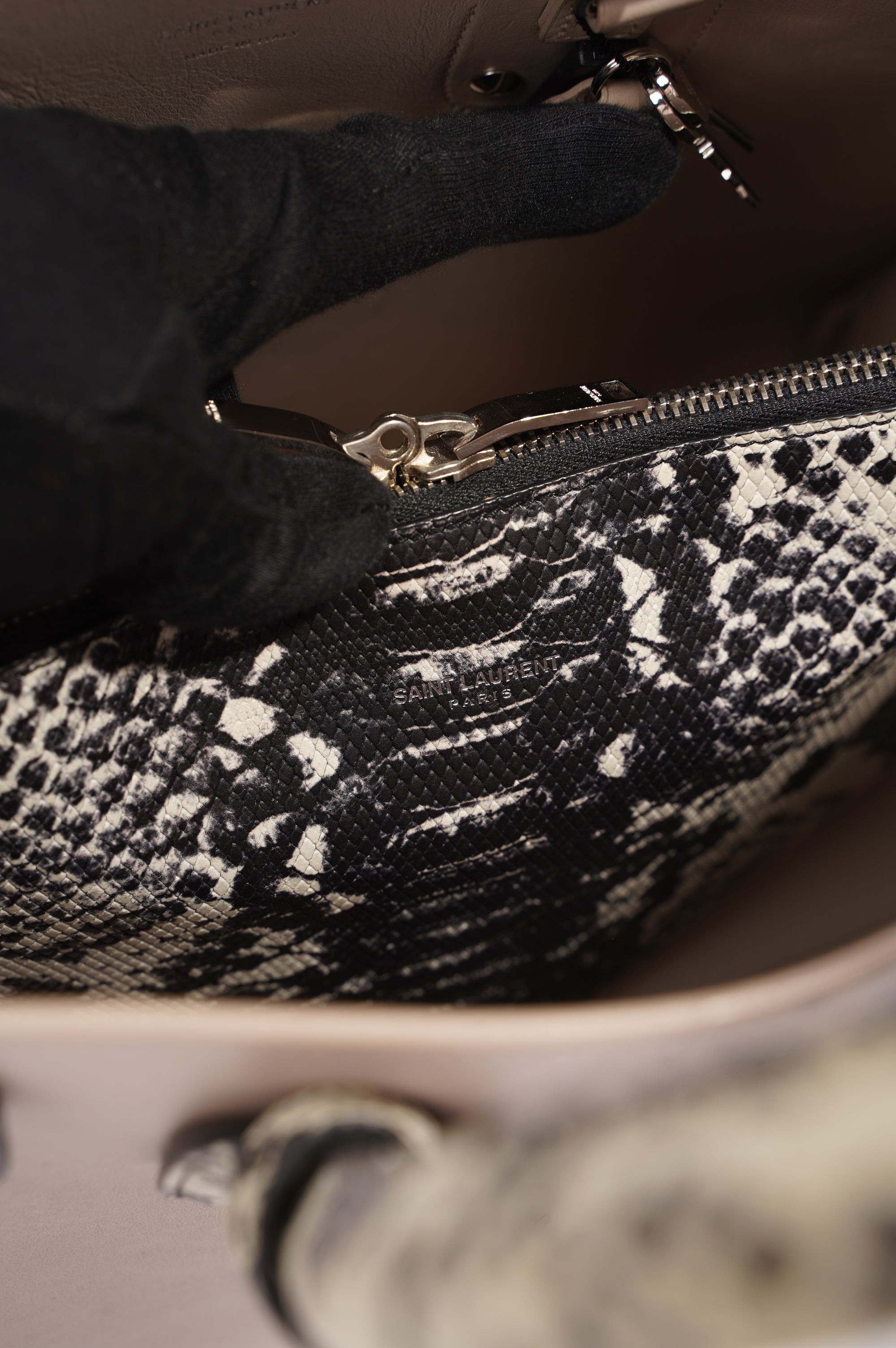Saint Laurent Sac De Jour Nude / Python Small