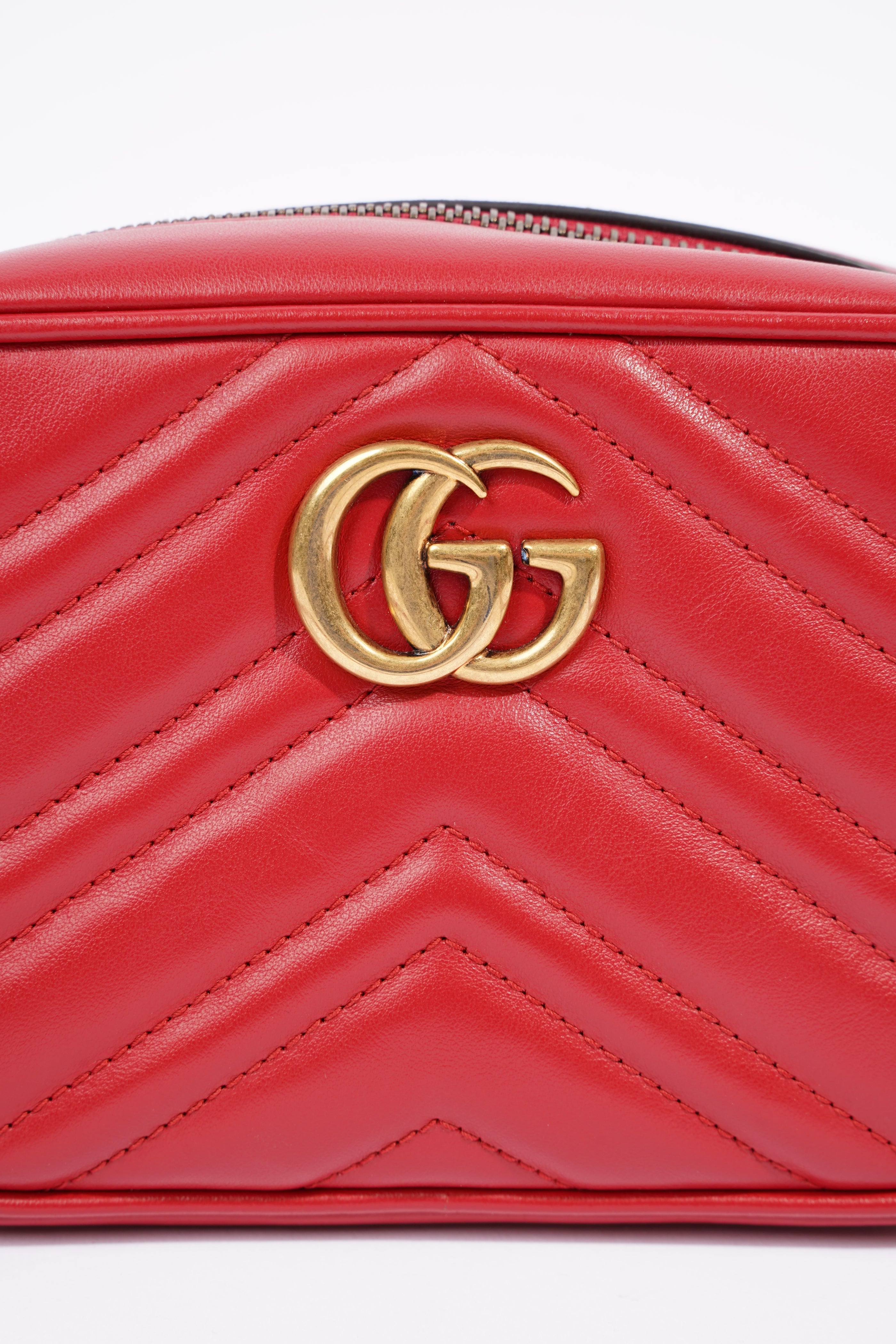 Gucci Womens Marmont Shoulder Zip Bag Red Leather Mini