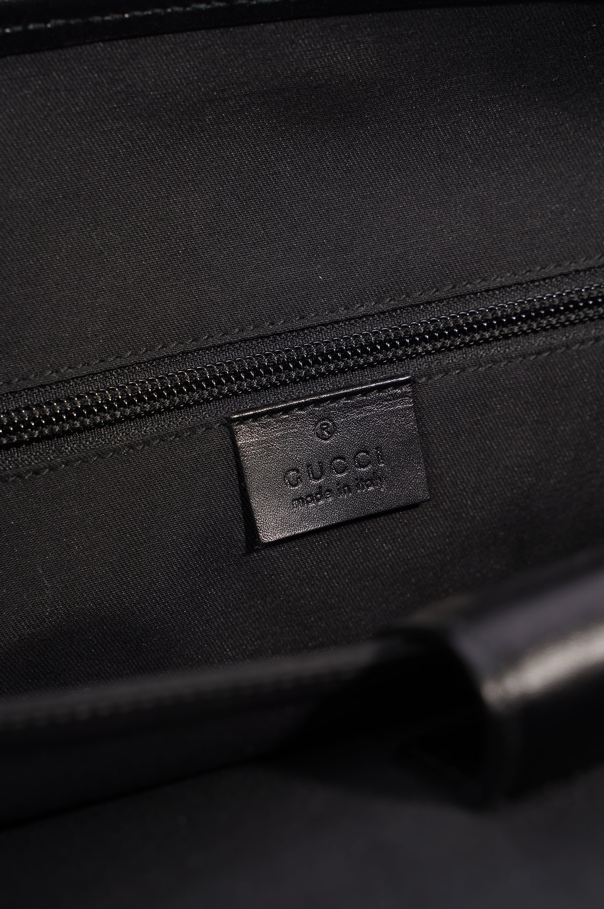 Gucci Mens Shima Messenger Bag Black