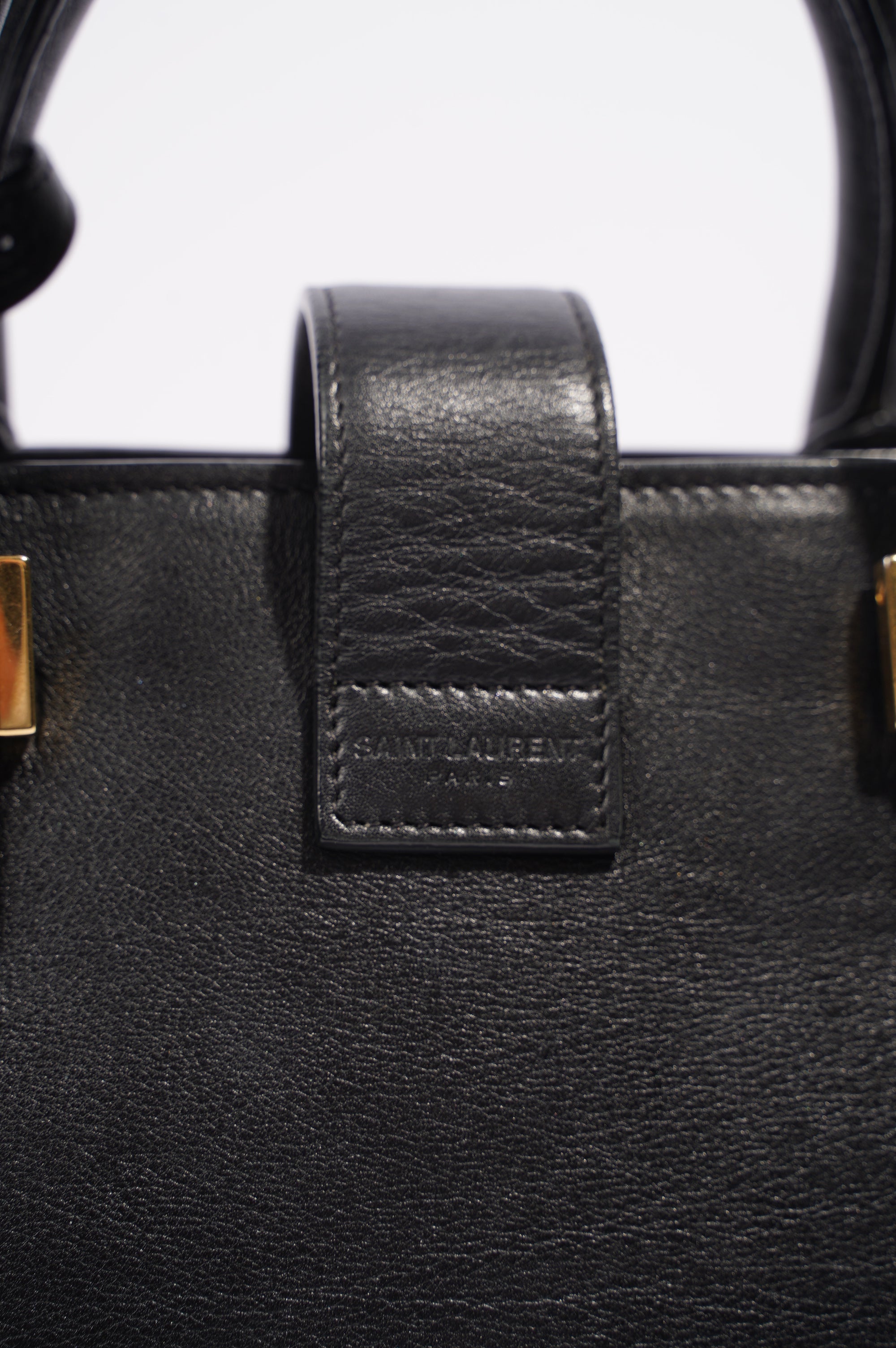 Saint Laurent Womens Cabas Black / Gold Small