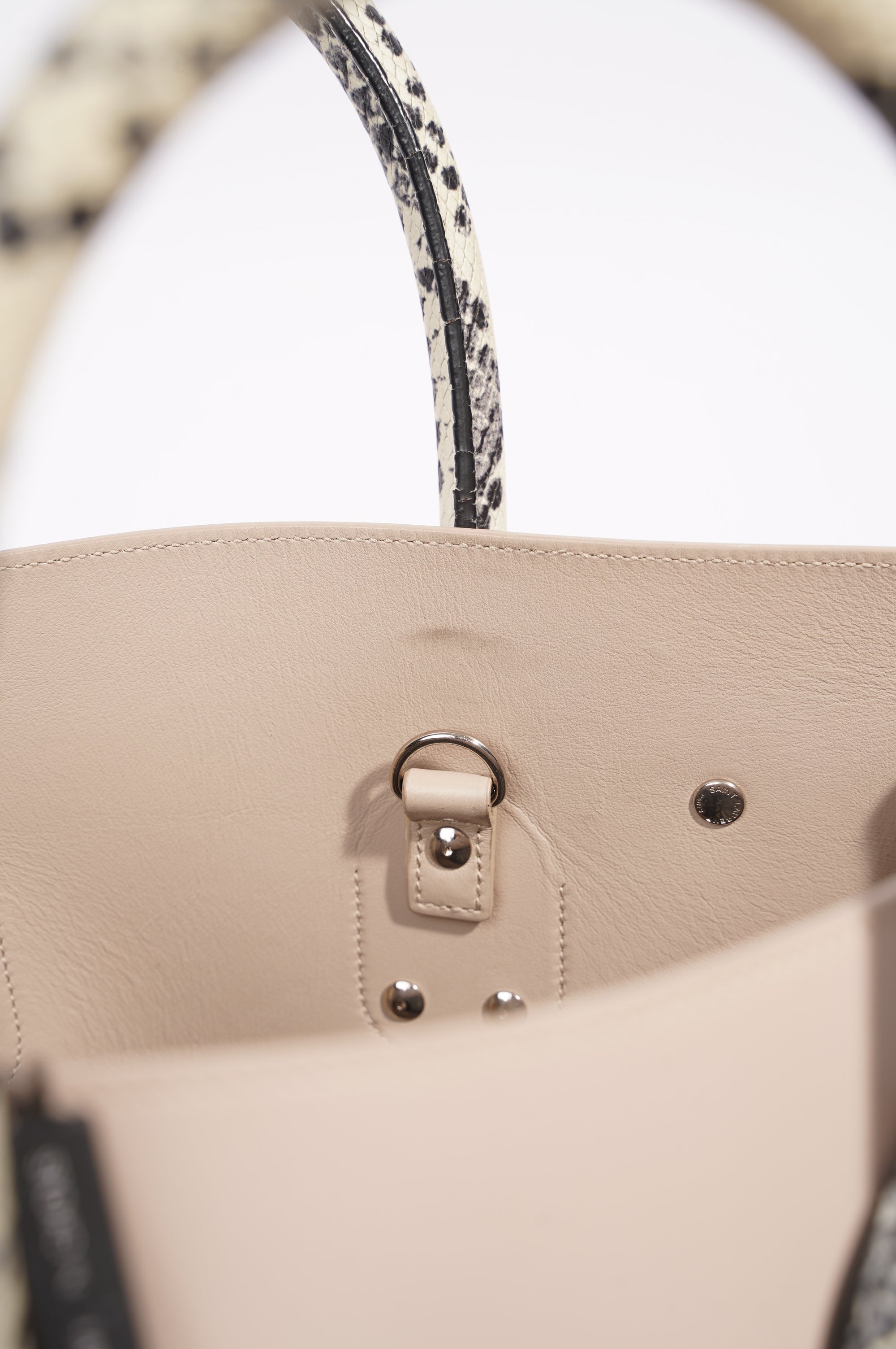 Saint Laurent Sac De Jour Nude / Python Small