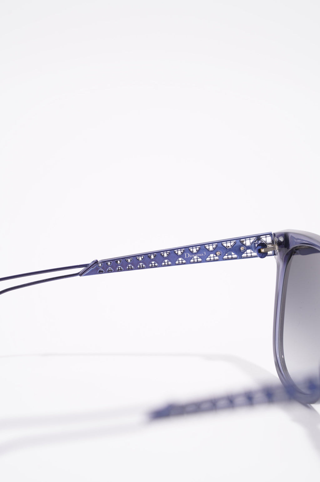 Christian Dior Womens Diorama 3 Sunglasses Blue 145