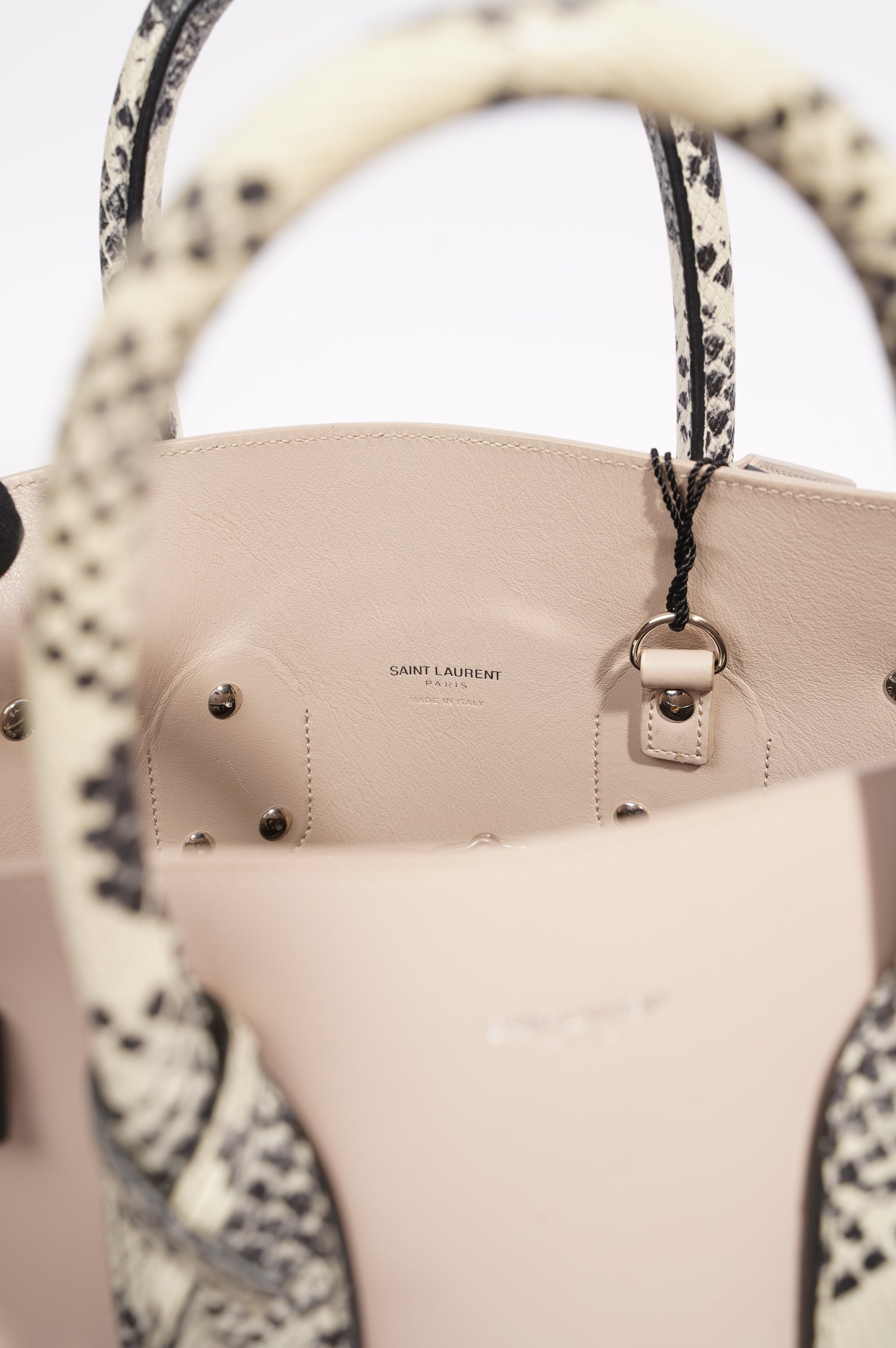 Saint Laurent Sac De Jour Nude / Python Small