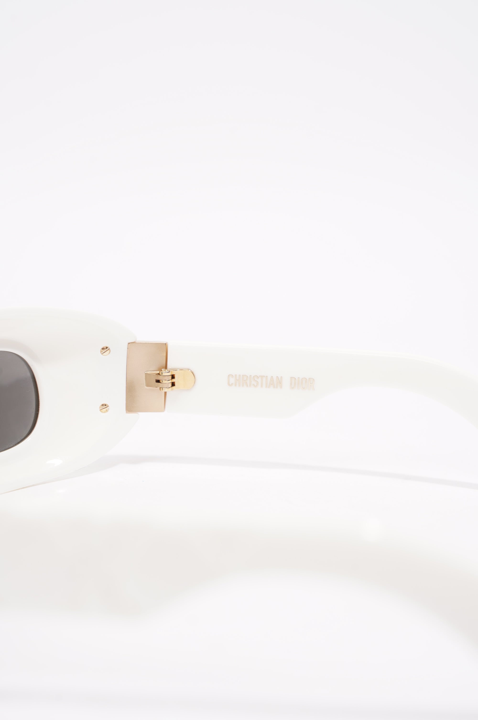 Christian Dior Womens Dior Lady 95.22 White Acetate 110