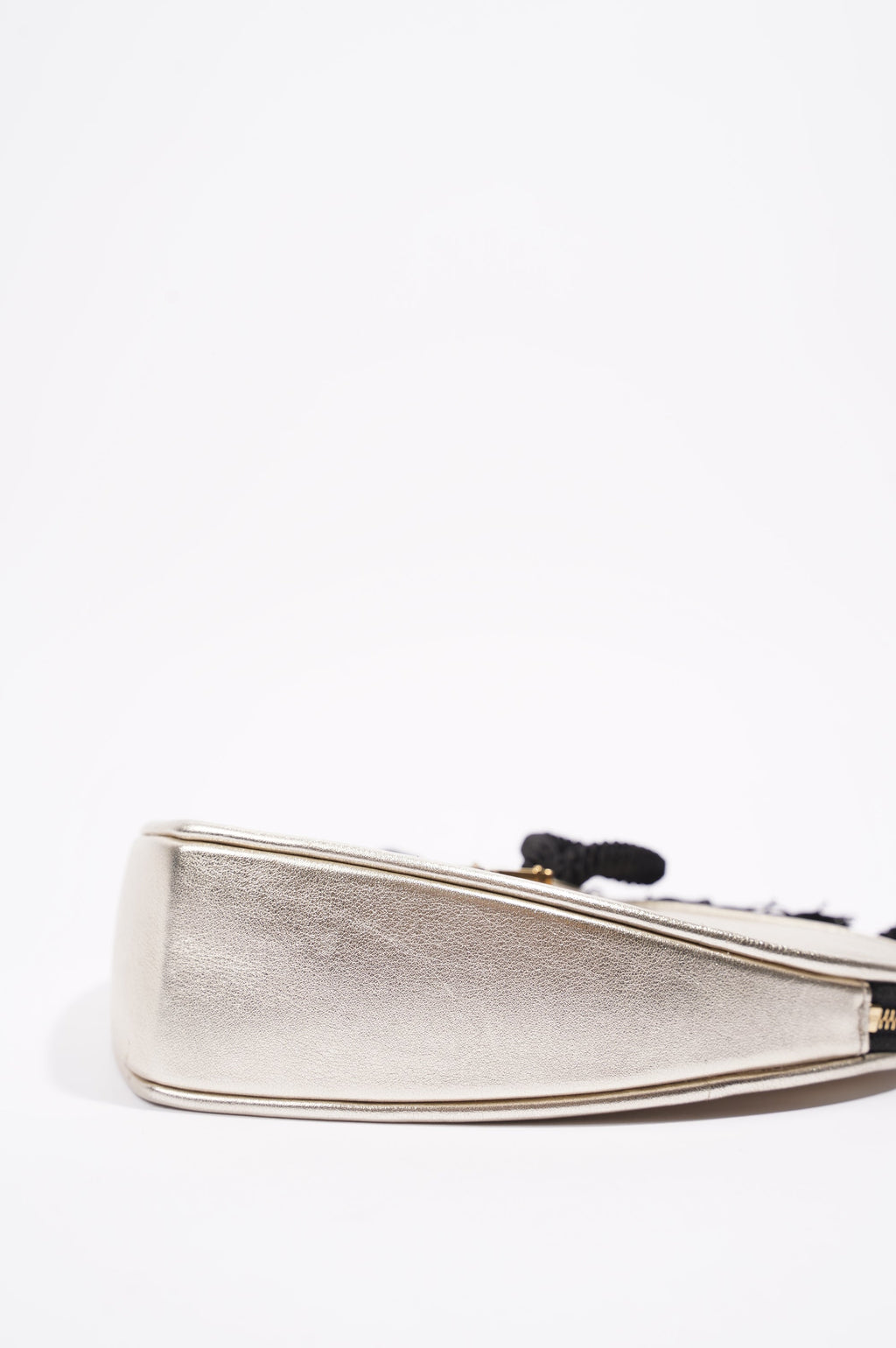 Saint Laurent Womens Heart Clutch Golden Leather