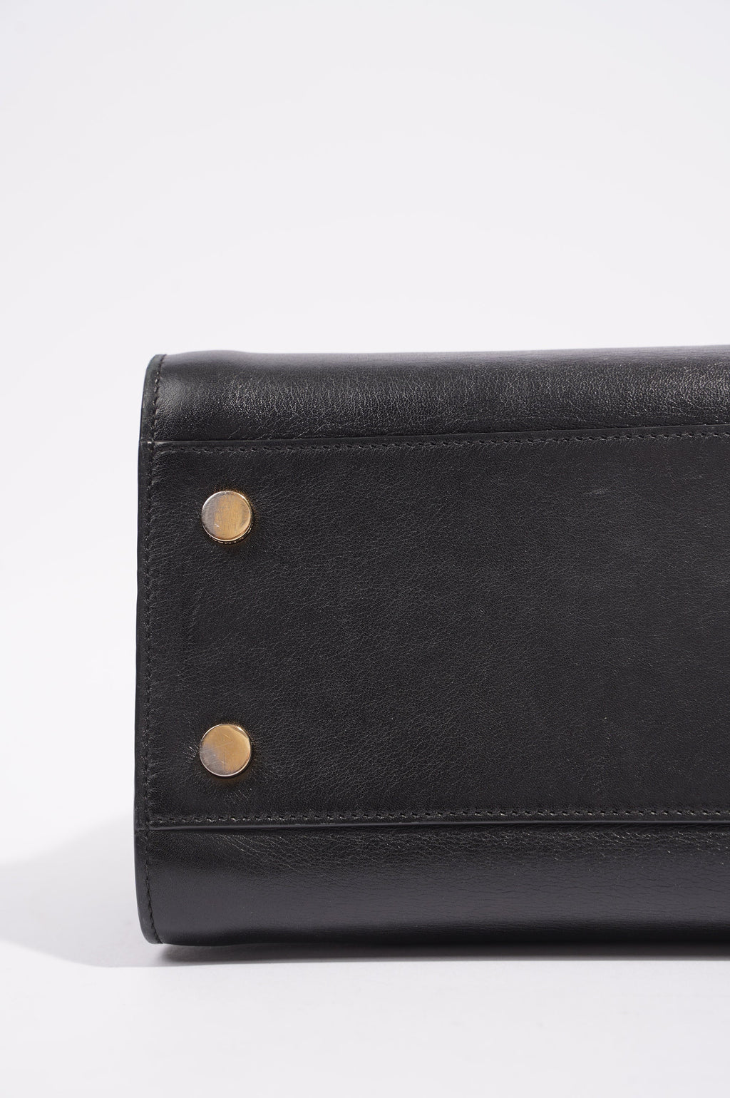 Saint Laurent Womens Cabas Black / Gold Small